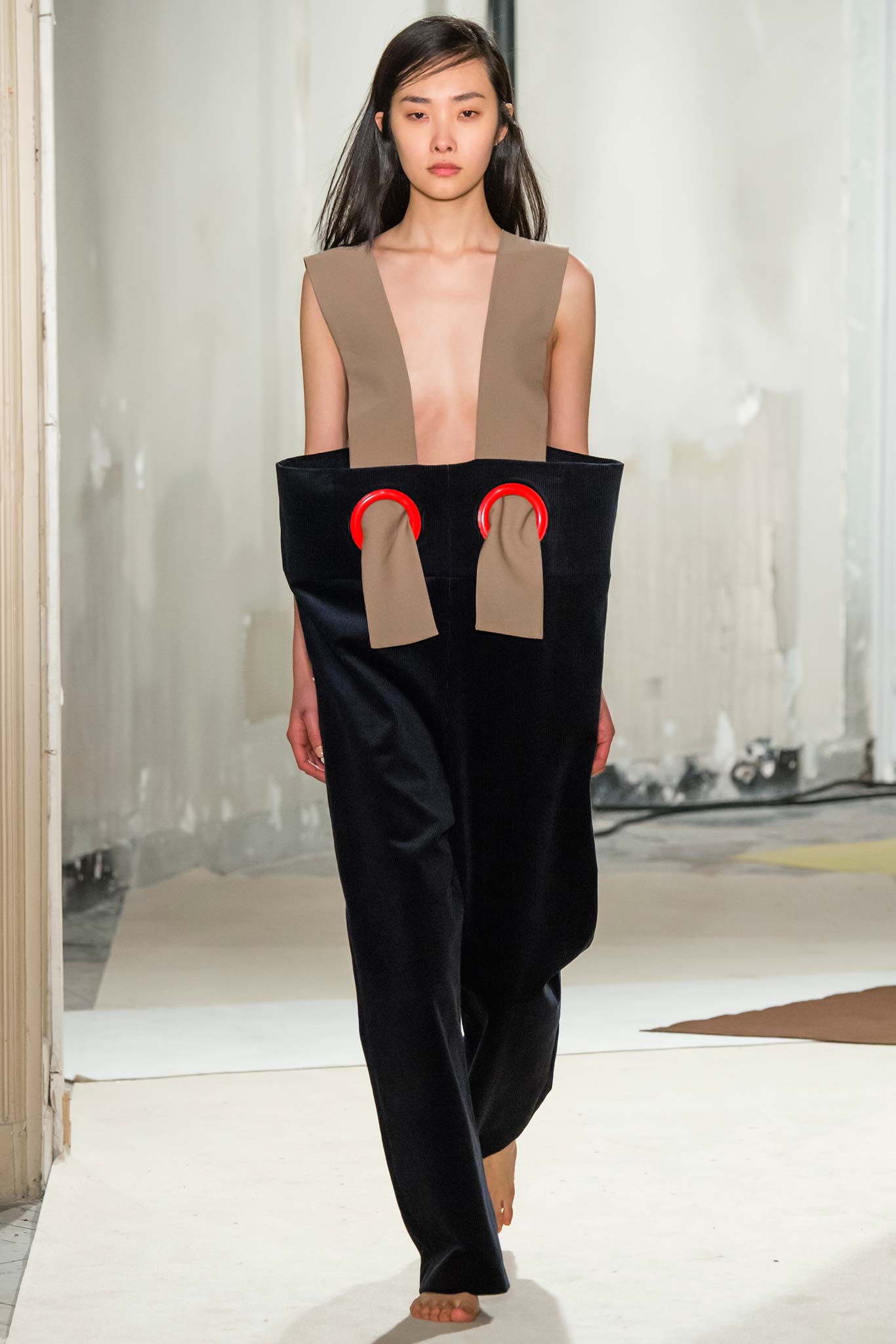 Jacquemus F/W 15 Look 35