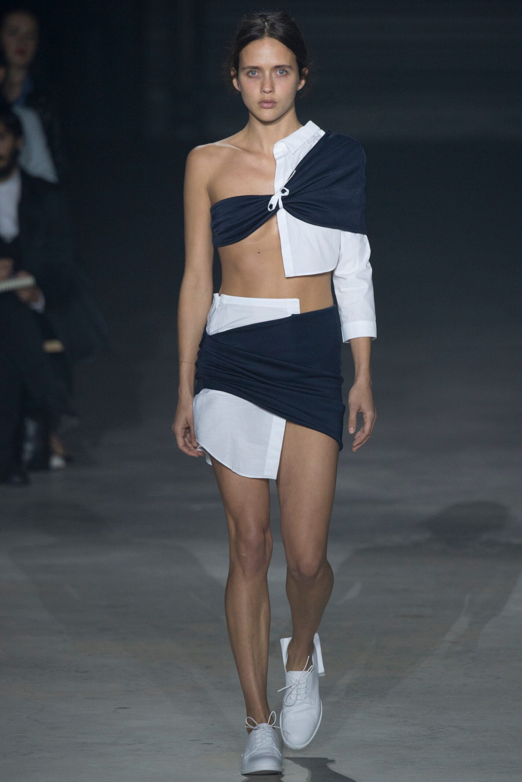 Jacquemus S/S 16 Look 34