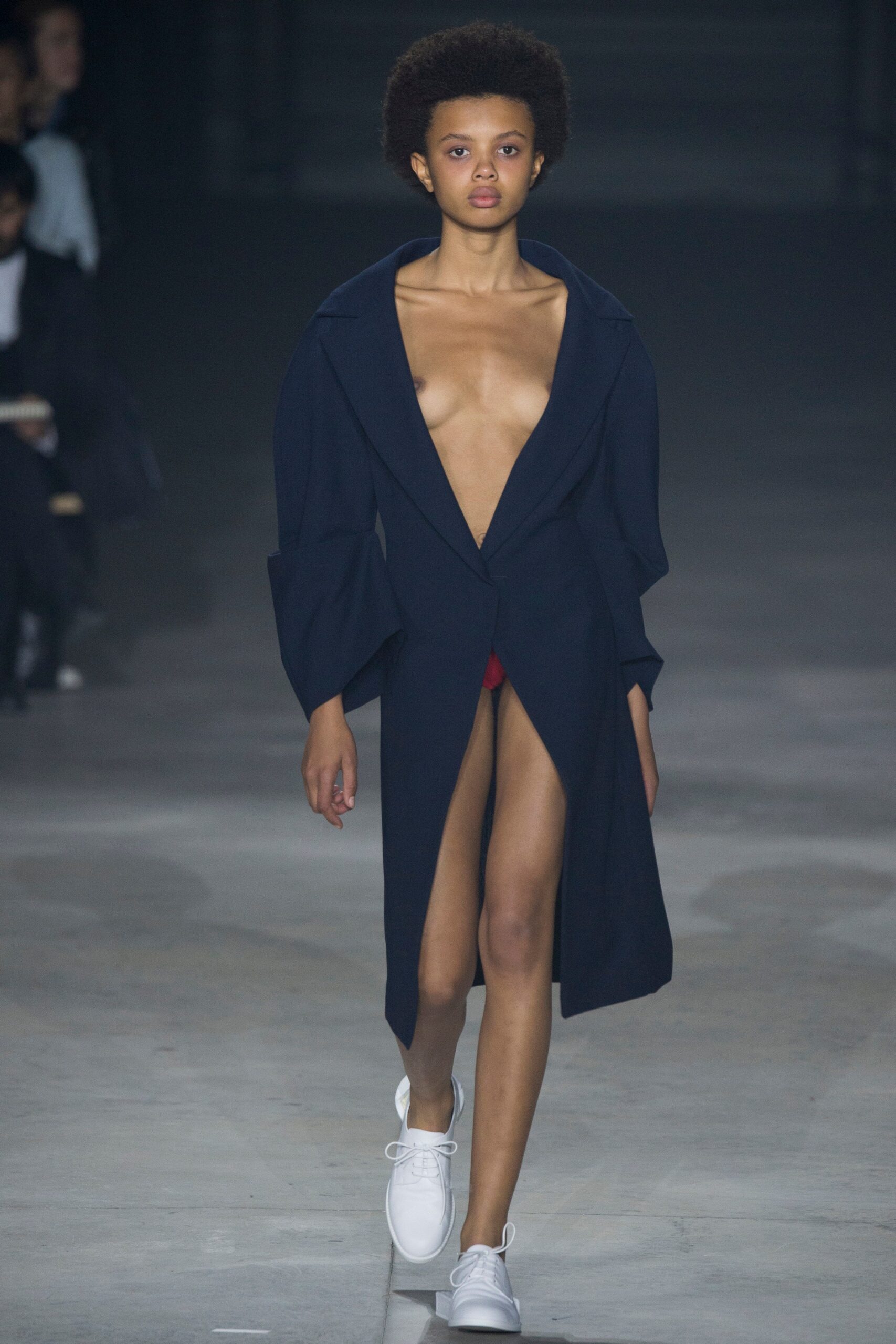 Jacquemus S/S 16 Look 37