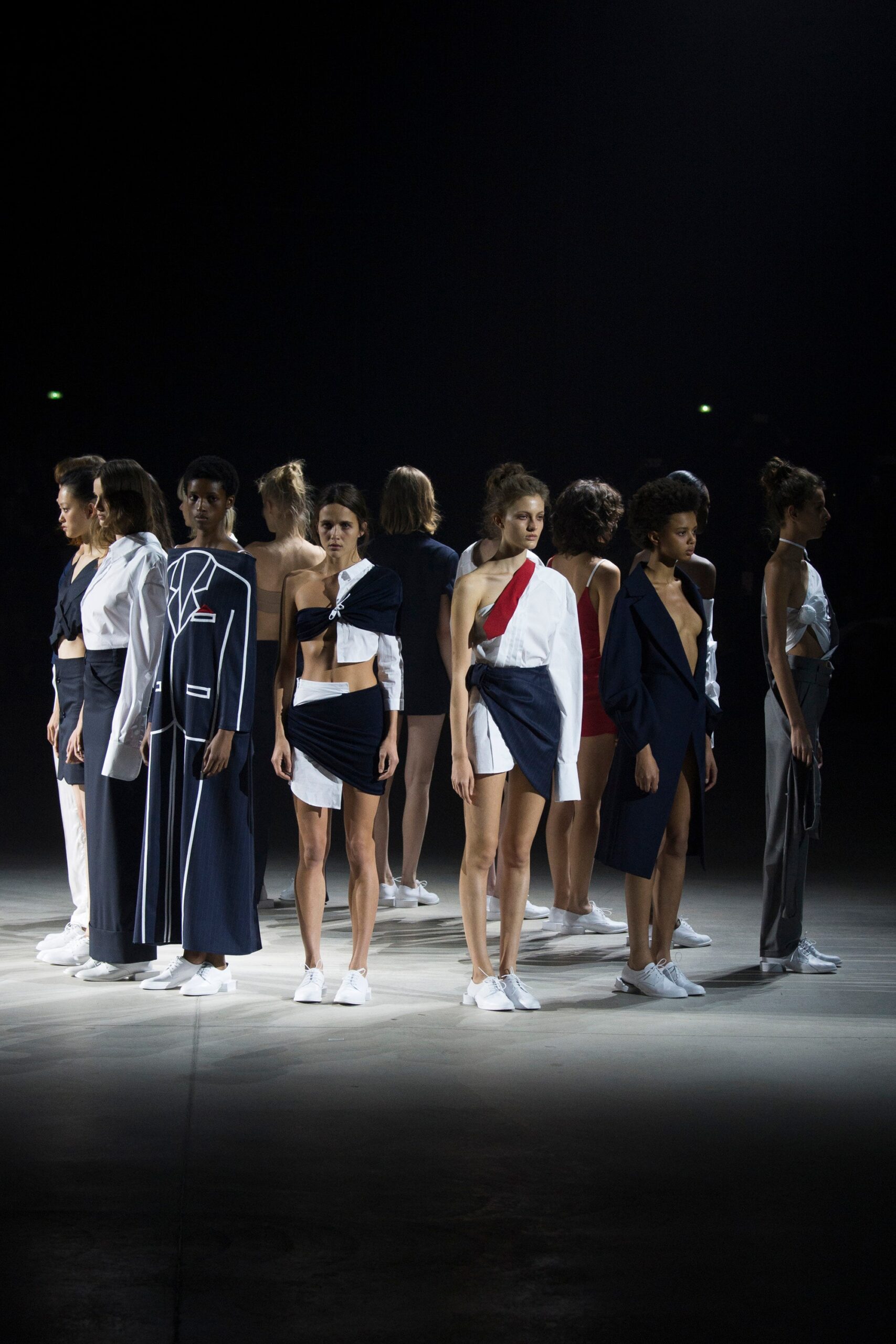 Jacquemus S/S 16 Look 41