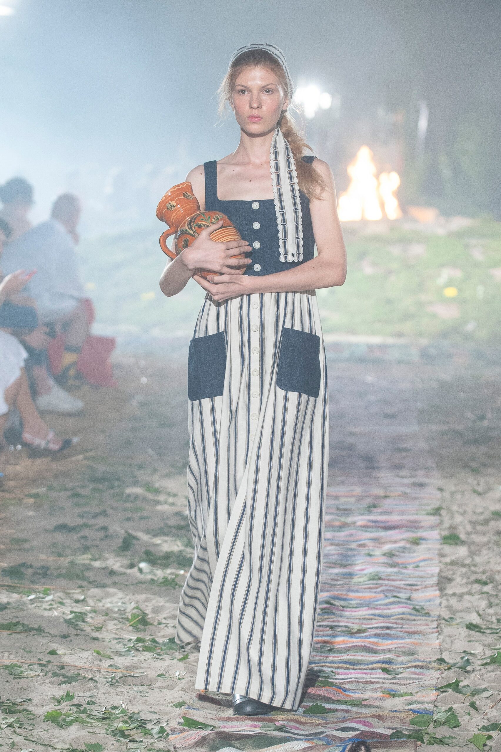 Jardin Exotique Kiev S/S 19 Look 5