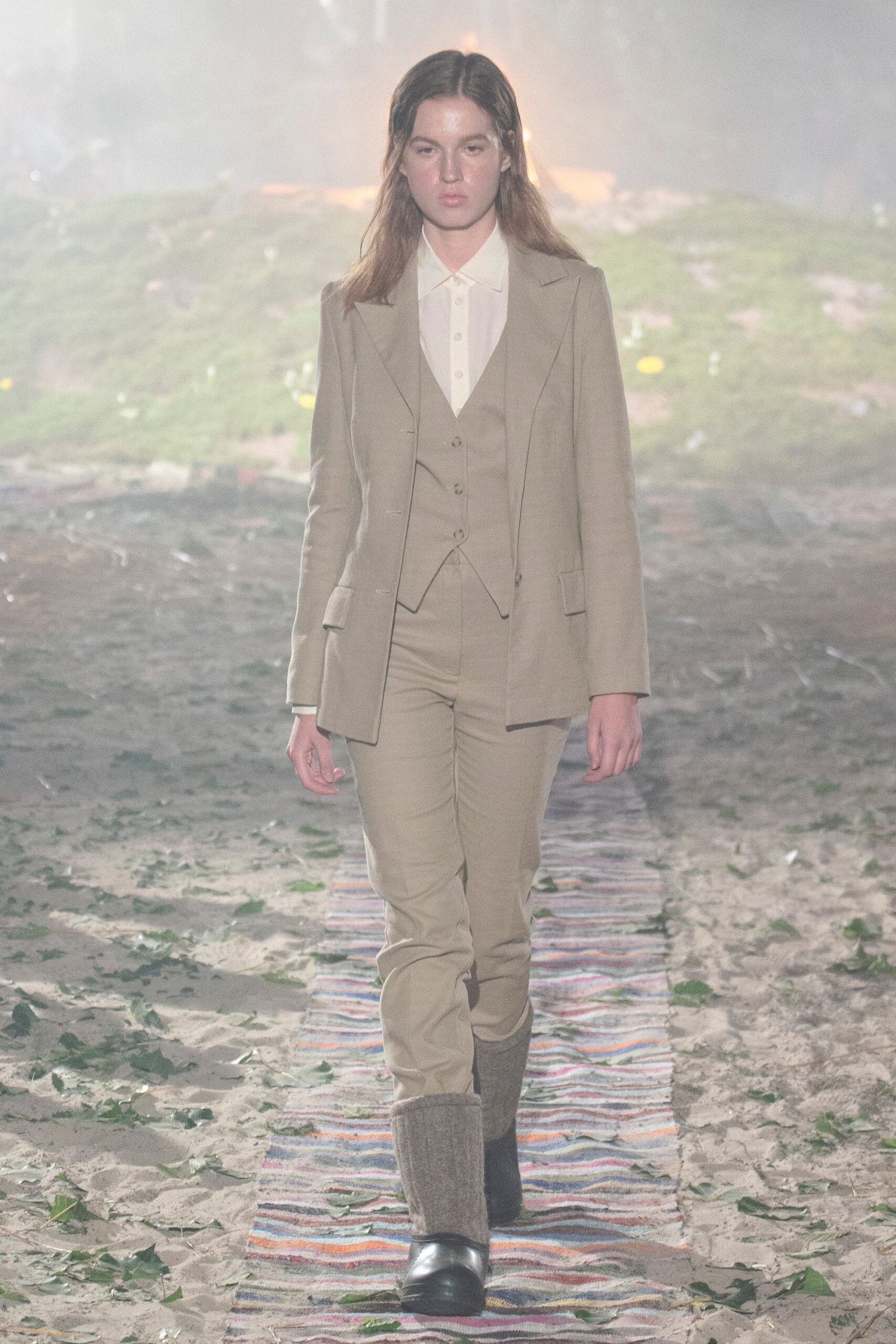 Jardin Exotique Kiev S/S 19 Look 6