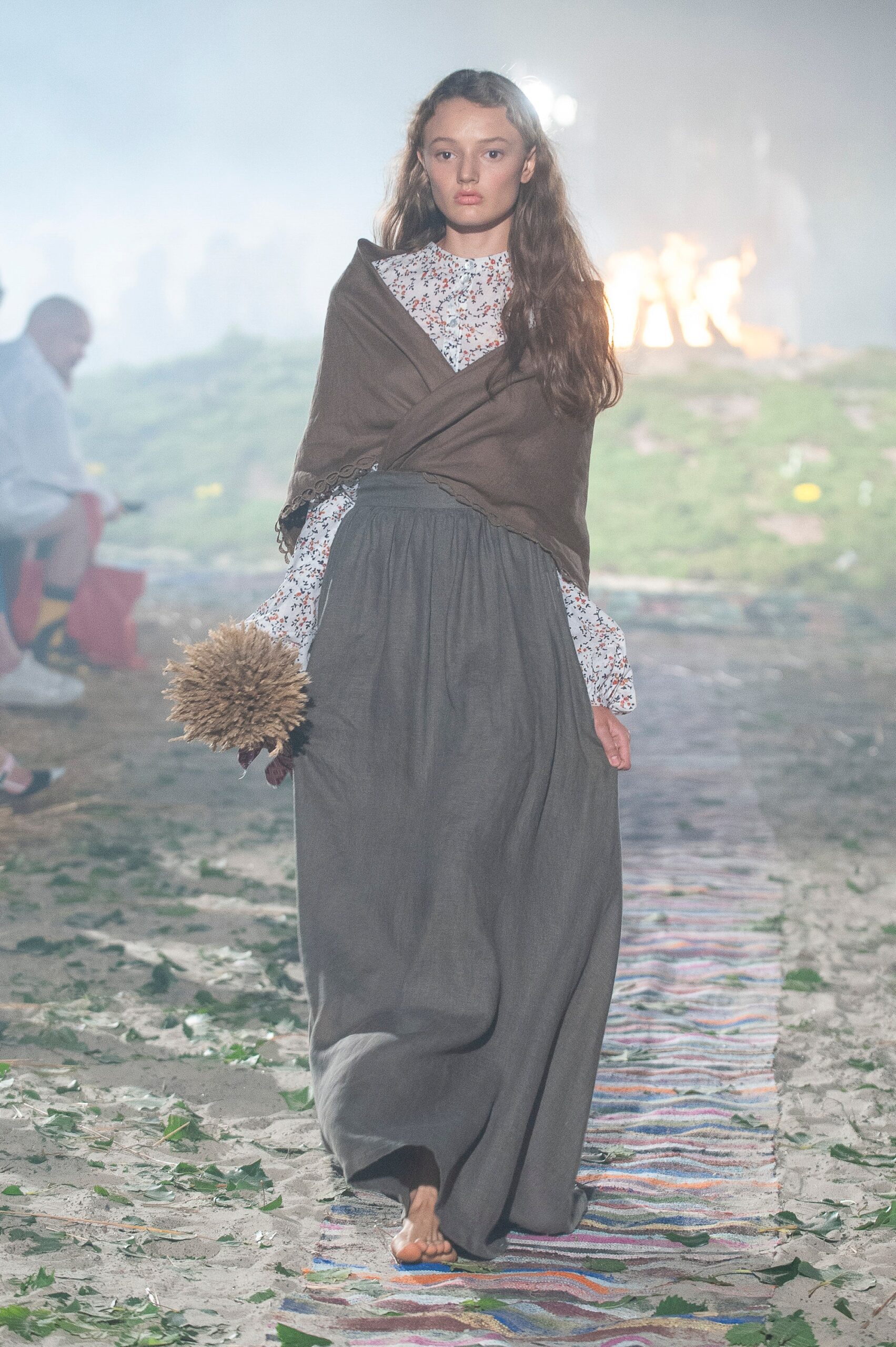 Jardin Exotique Kiev S/S 19 Look 9