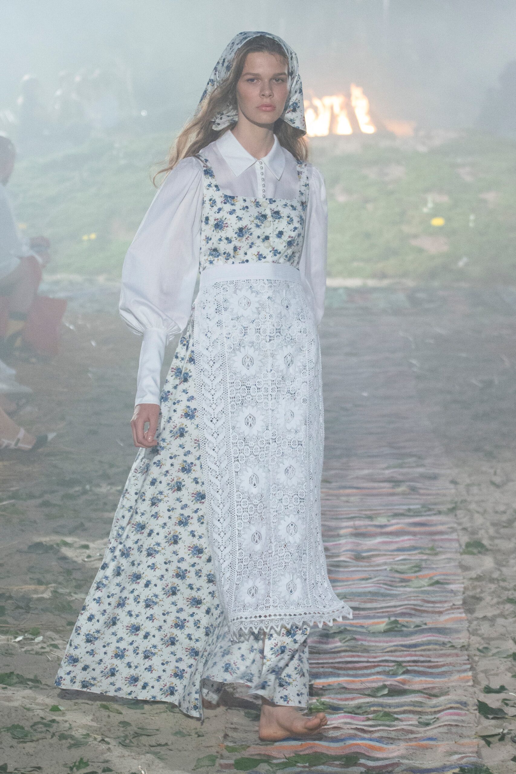 Jardin Exotique Kiev S/S 19 Look 12