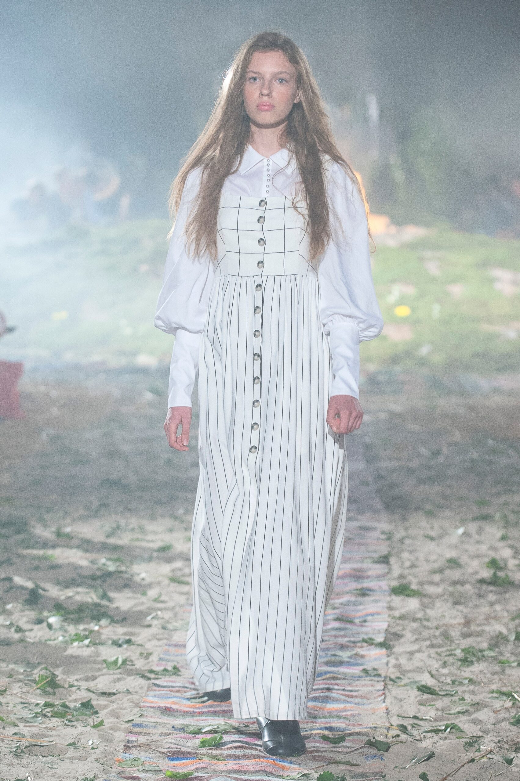 Jardin Exotique Kiev S/S 19 Look 13