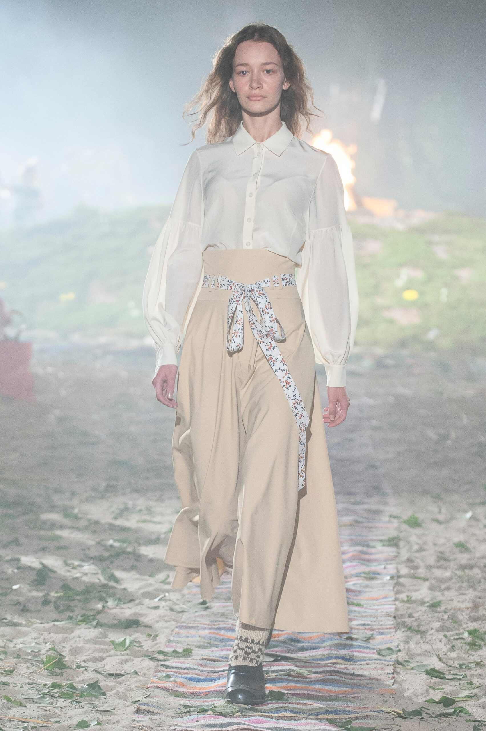 Jardin Exotique Kiev S/S 19 Look 19