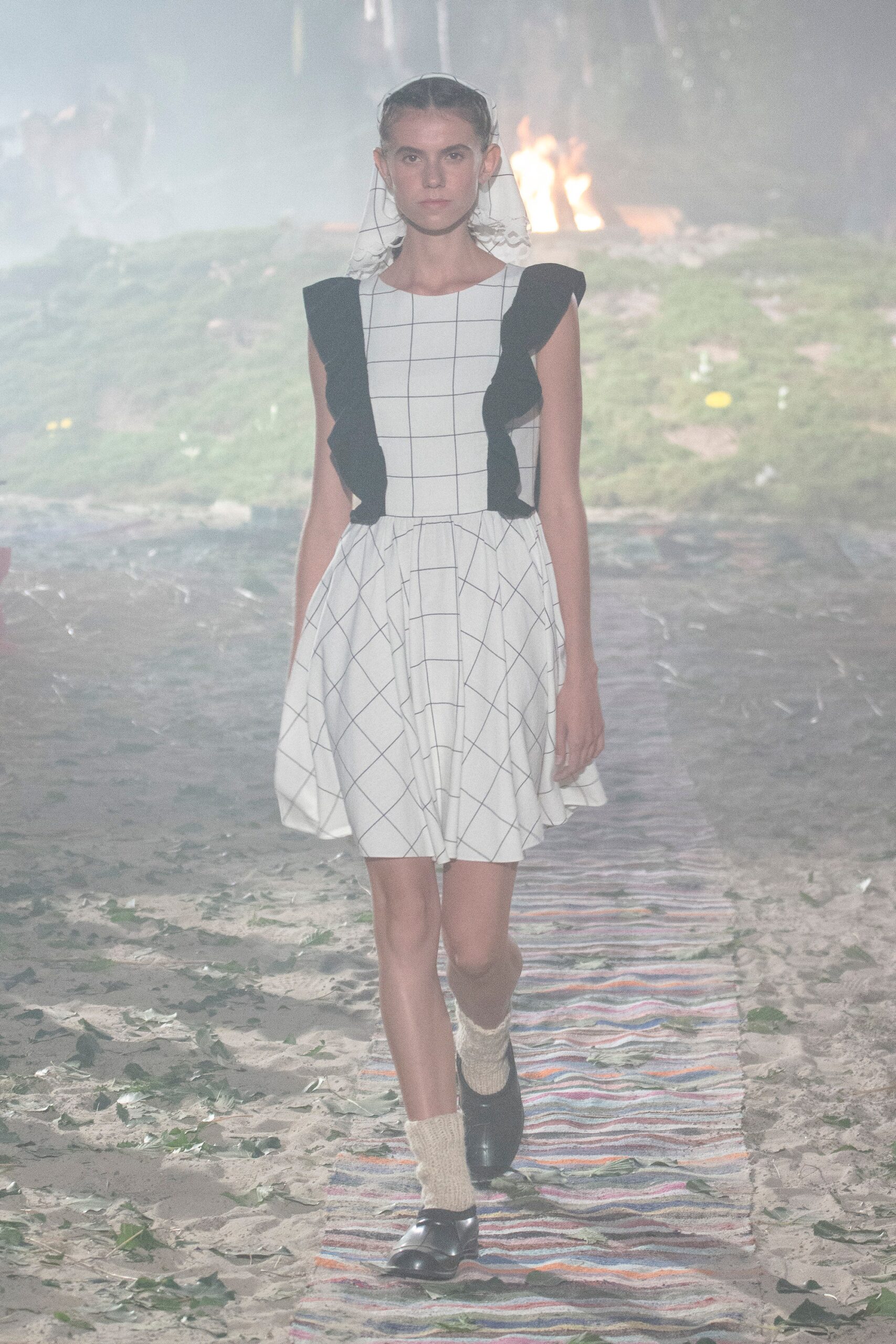 Jardin Exotique Kiev S/S 19 Look 31