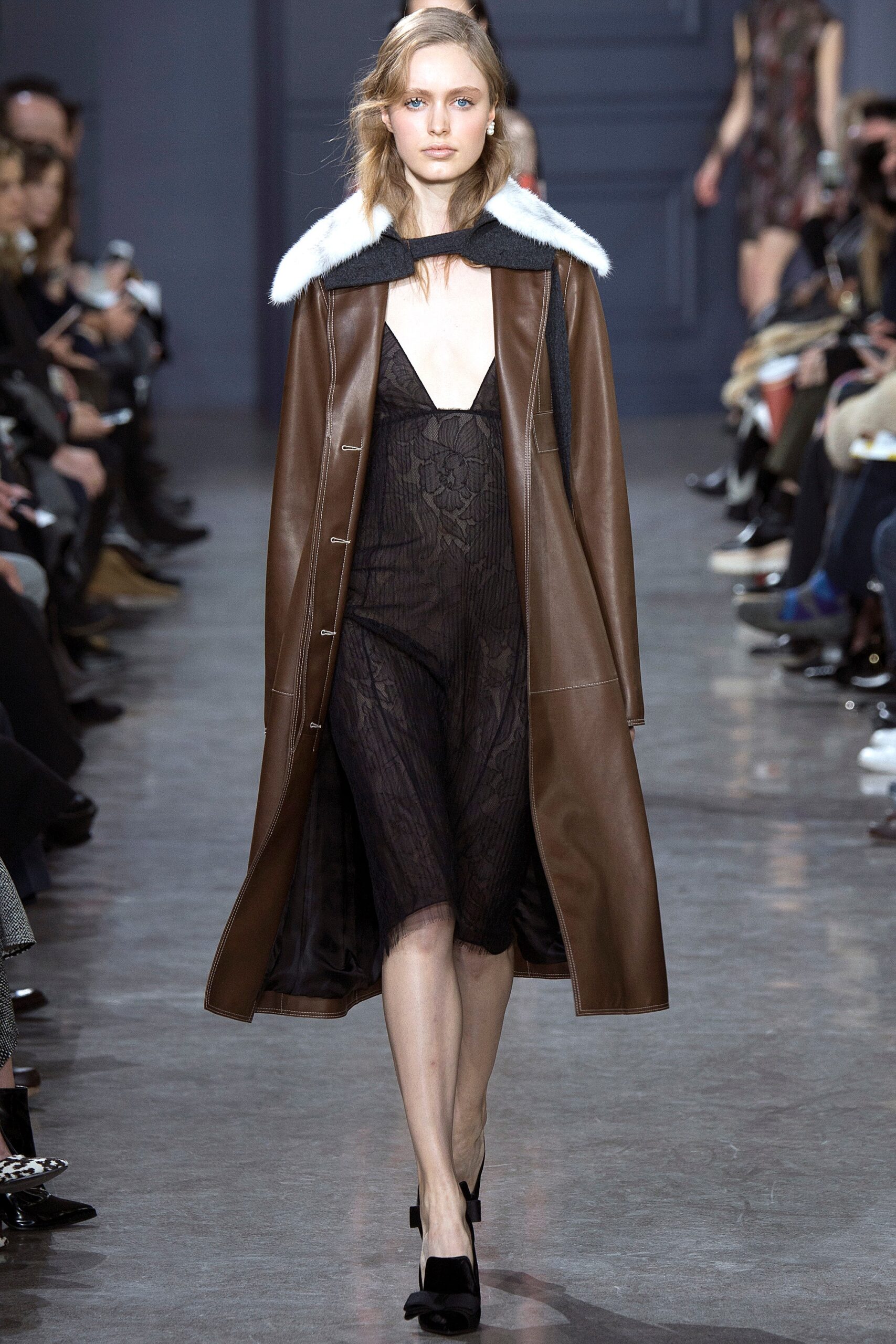Jason Wu Collection F/W 16 Look 18