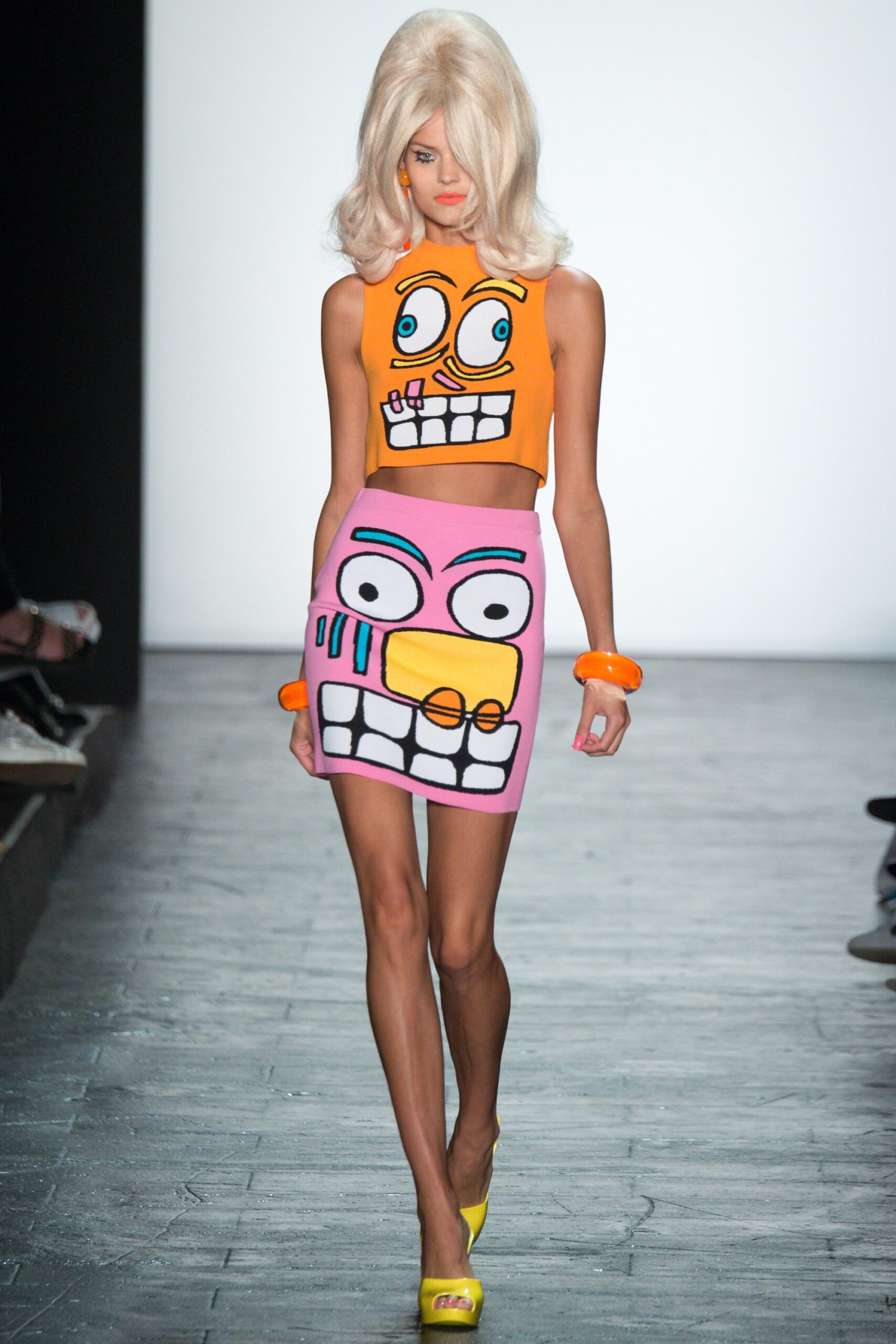 Jeremy Scott S/S 16 Look 26