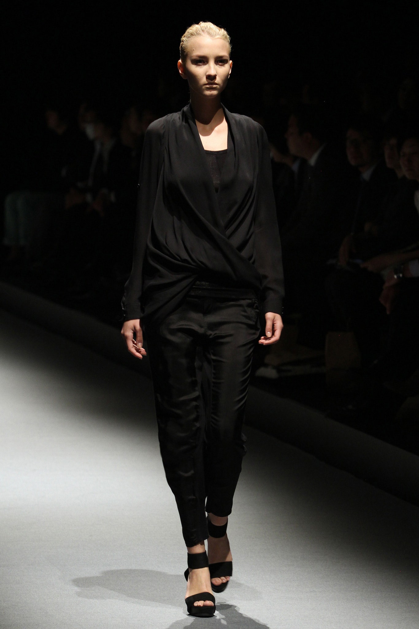 JNBY S/S 13 Look 37