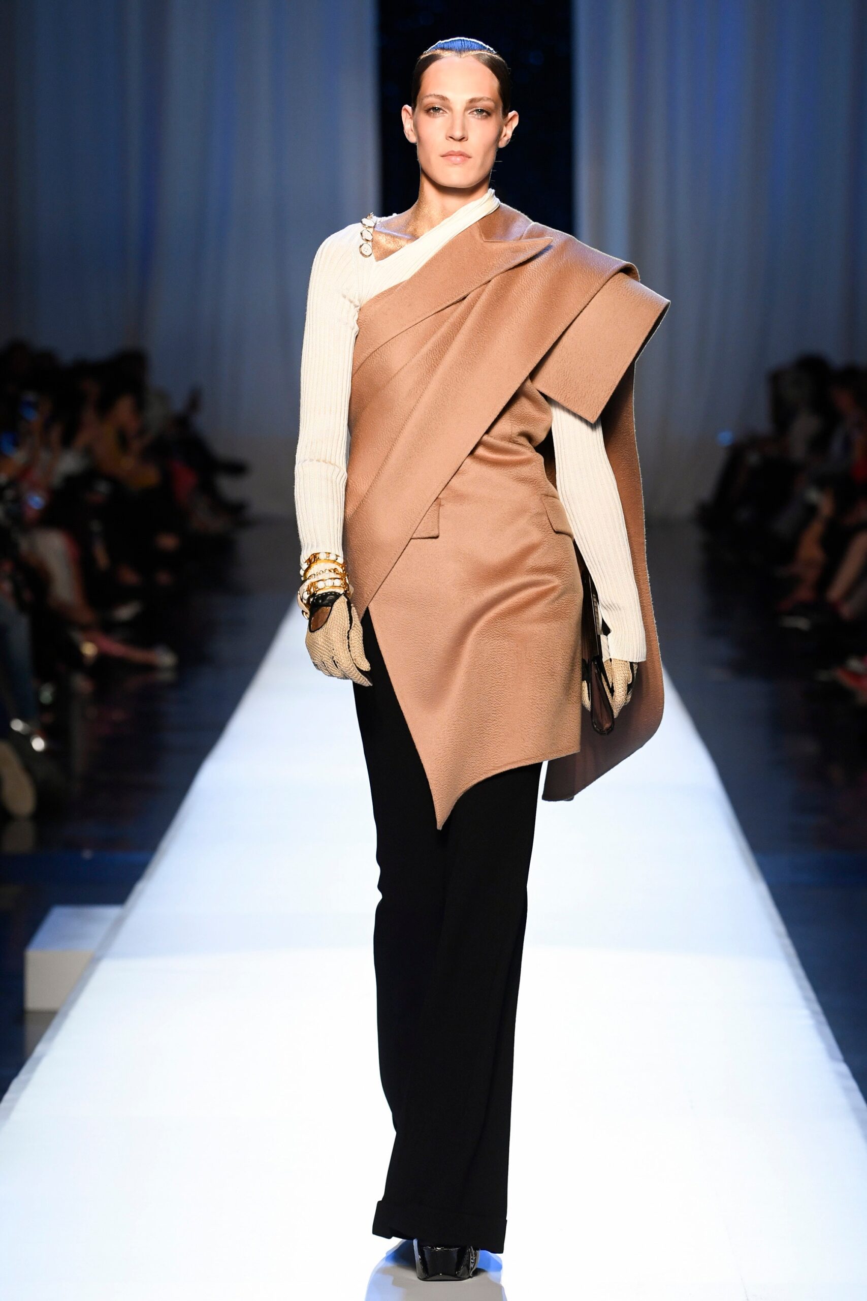 Jean Paul Gaultier F/W 17 Couture Look 9