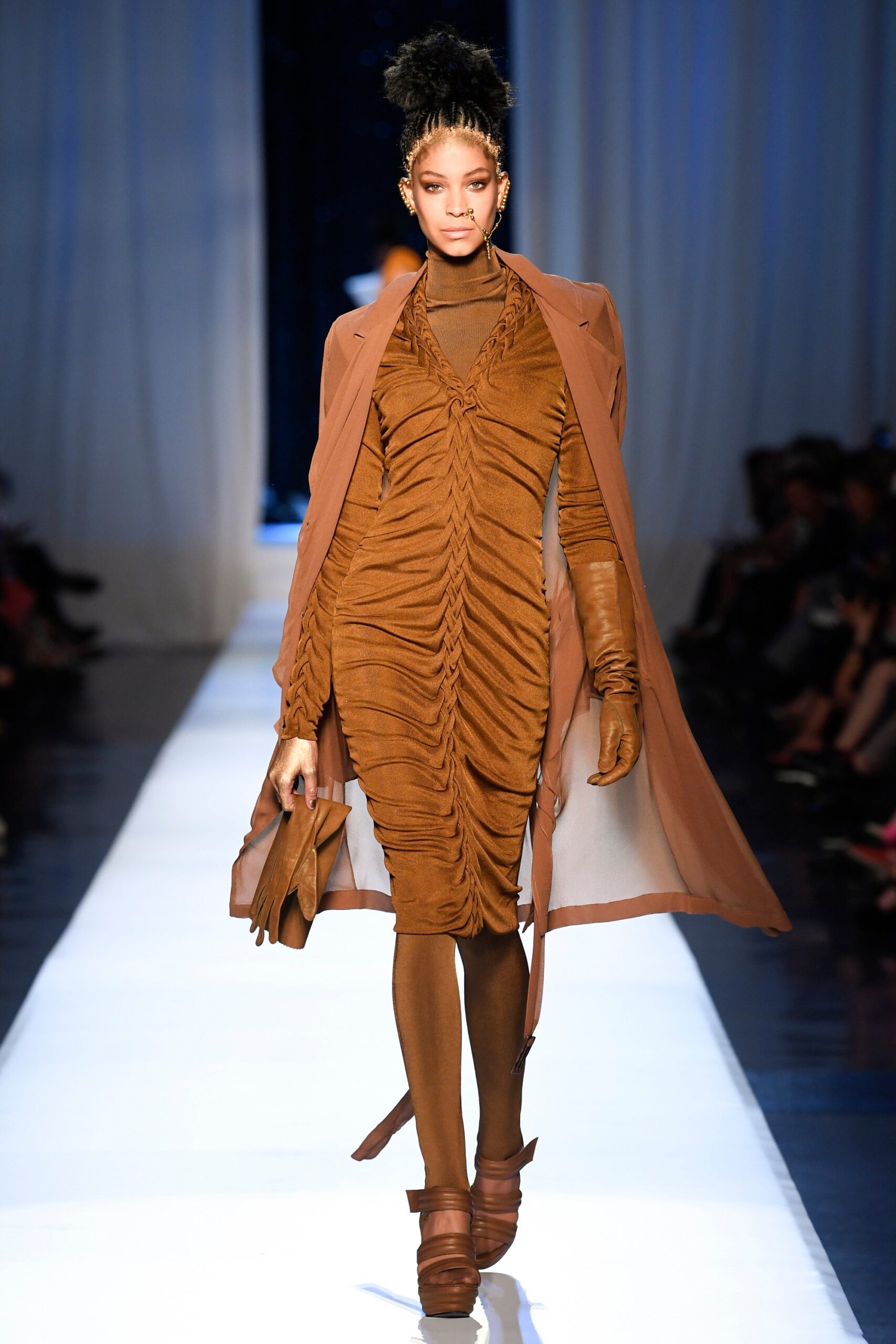 Jean Paul Gaultier F/W 17 Couture Look 10