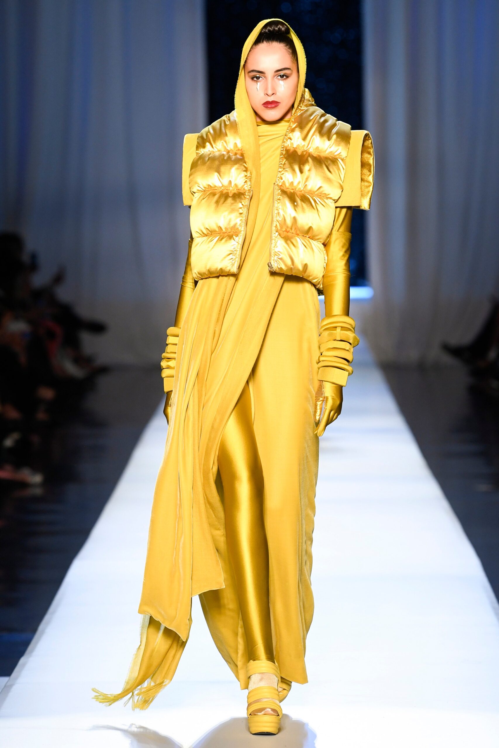 Jean Paul Gaultier F/W 17 Couture Look 35