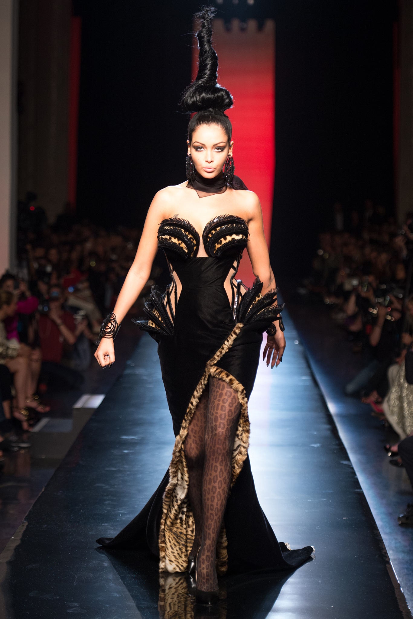 Jean Paul Gaultier F/W 13 Couture Look 42
