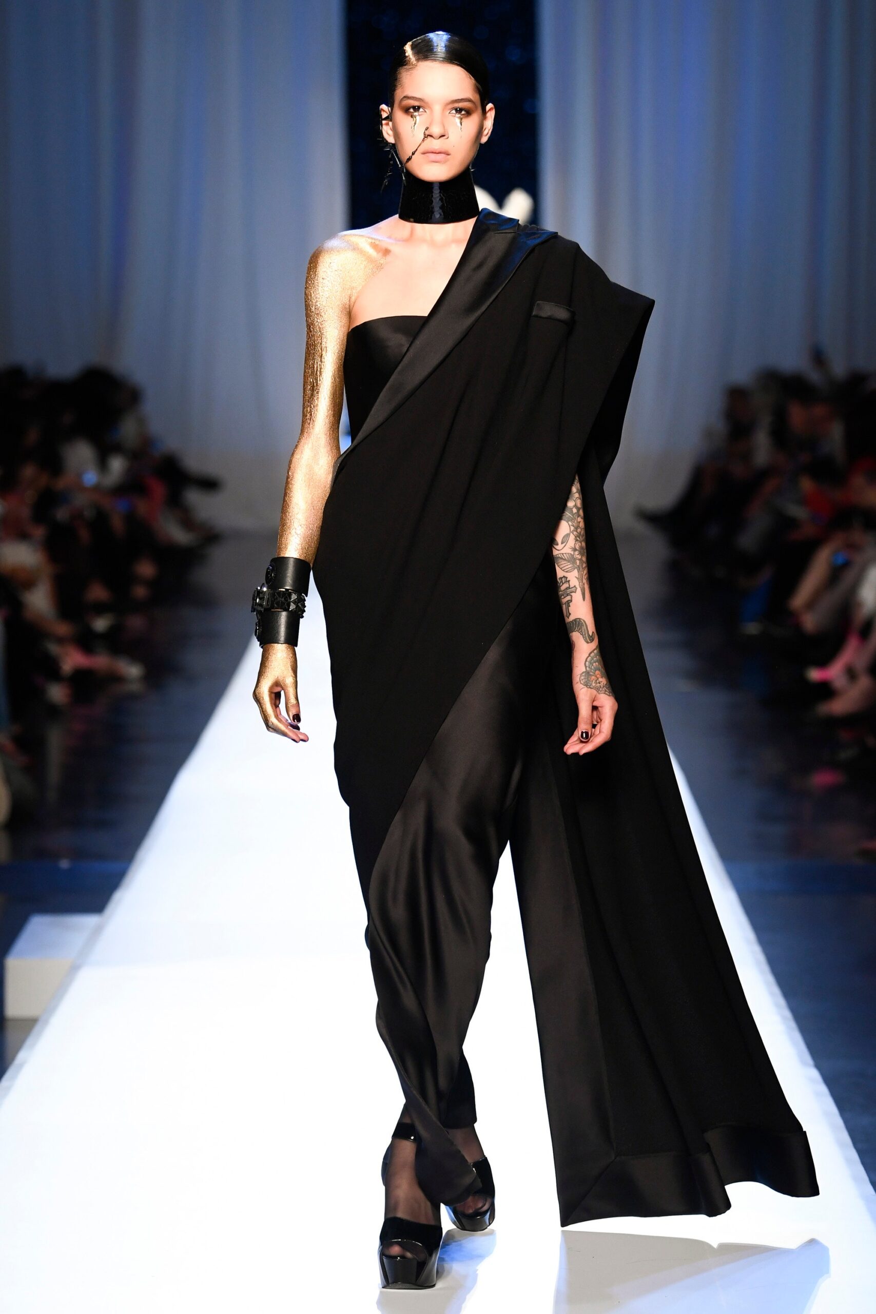 Jean Paul Gaultier F/W 17 Couture Look 41