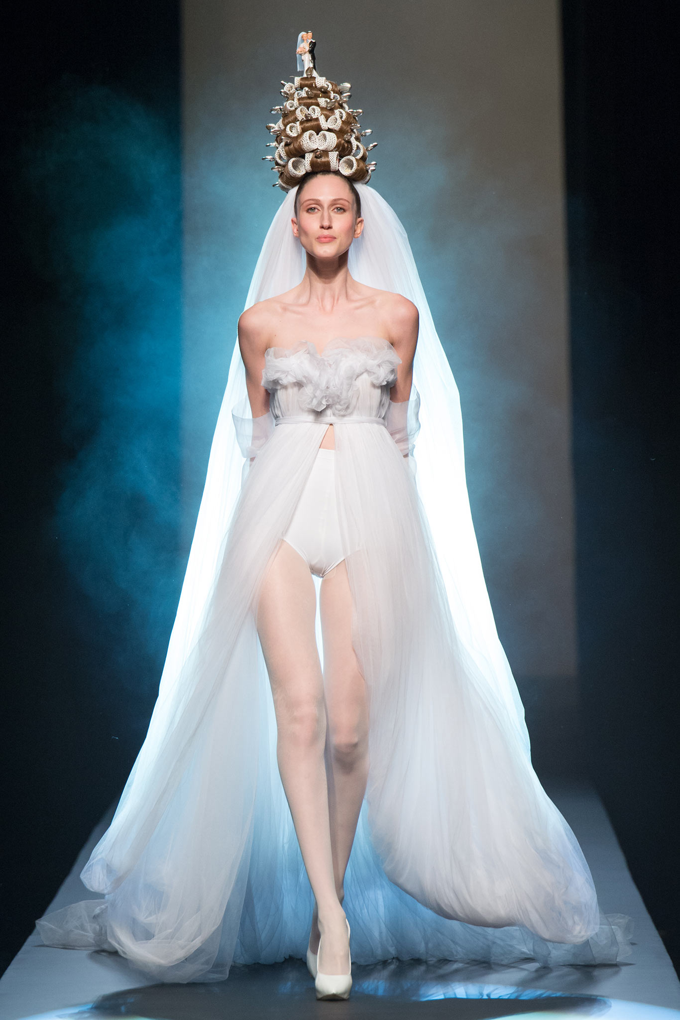 Jean Paul Gaultier S/S 15 Couture Look 1