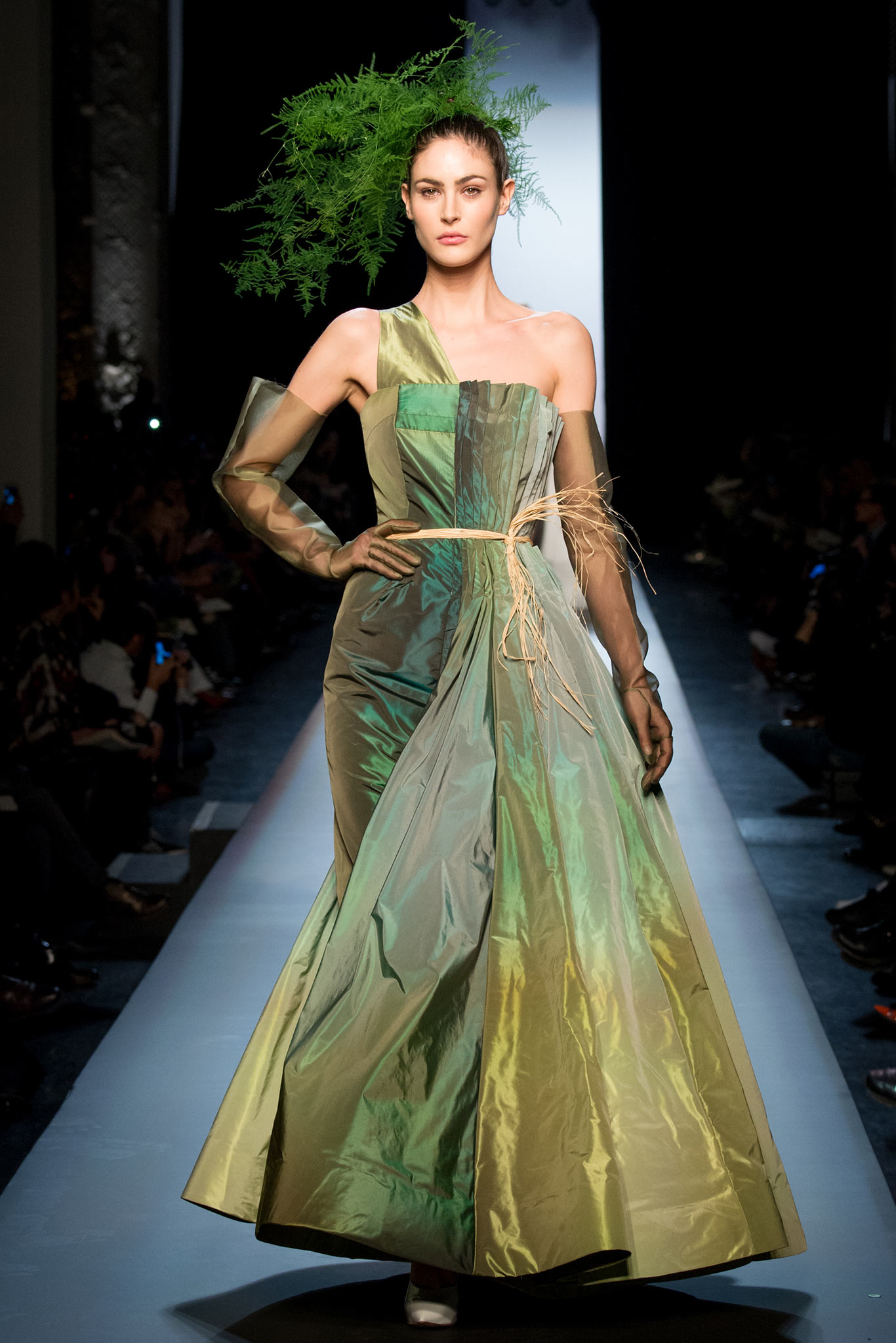 Jean Paul Gaultier S/S 15 Couture Look 52