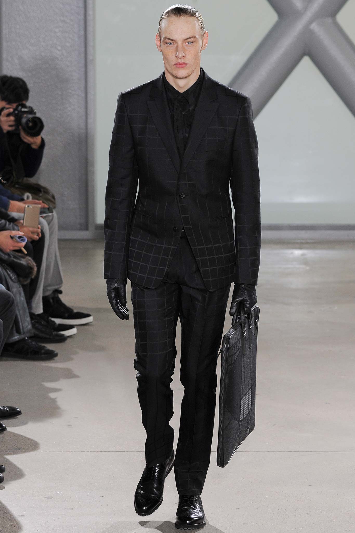 Issey Miyake F/W 15 Menswear Look 3