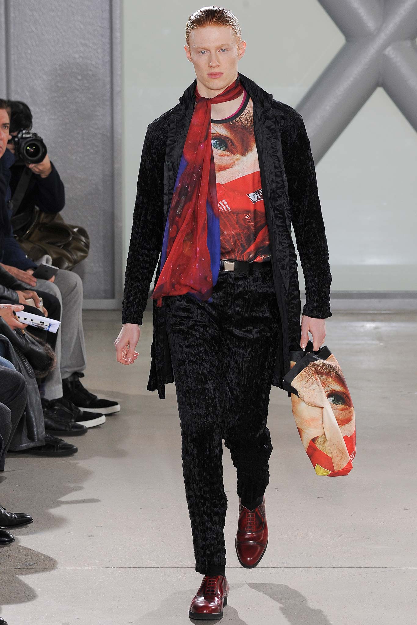 Issey Miyake F/W 15 Menswear Look 30