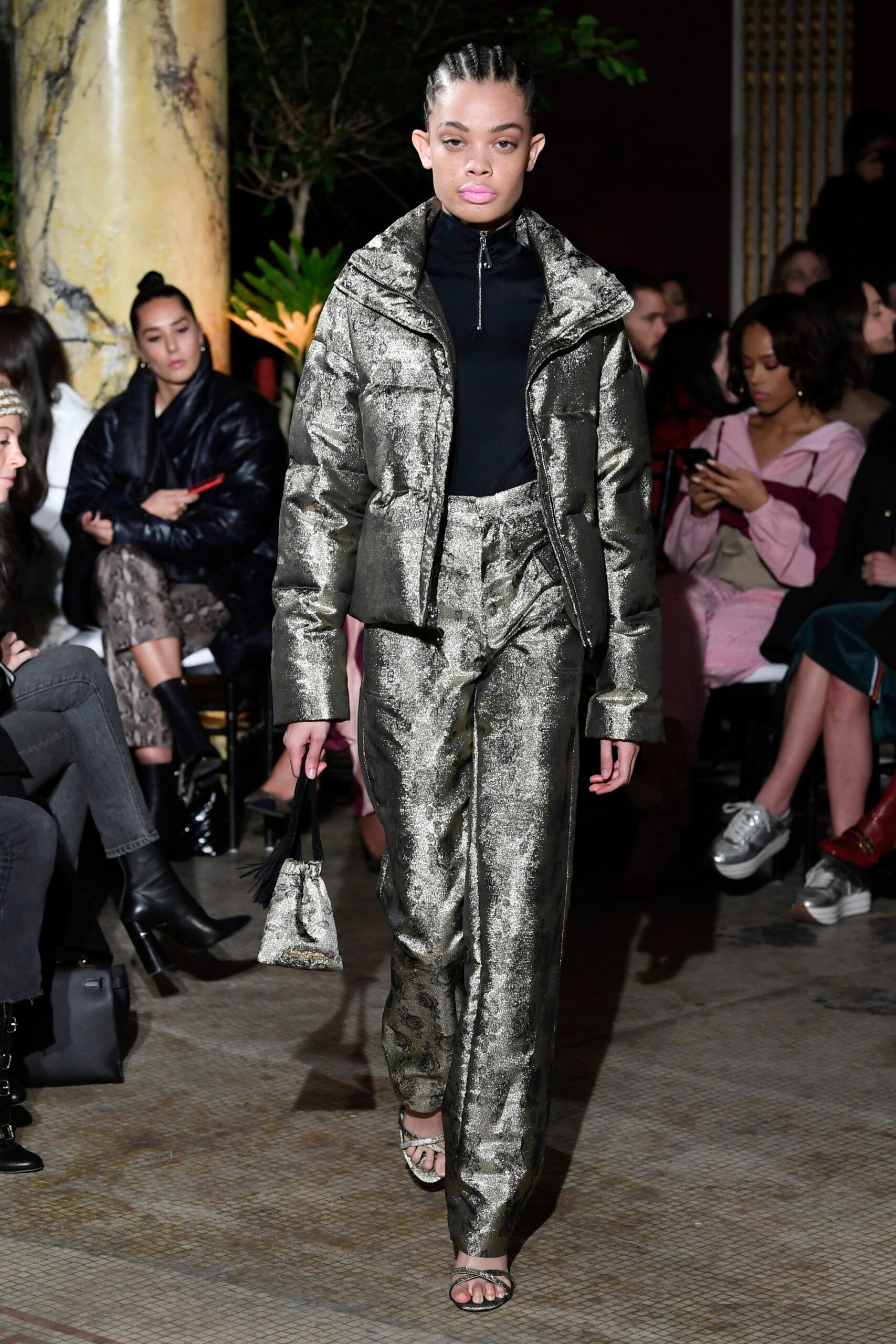 Juicy Couture F/W 18 Look 8