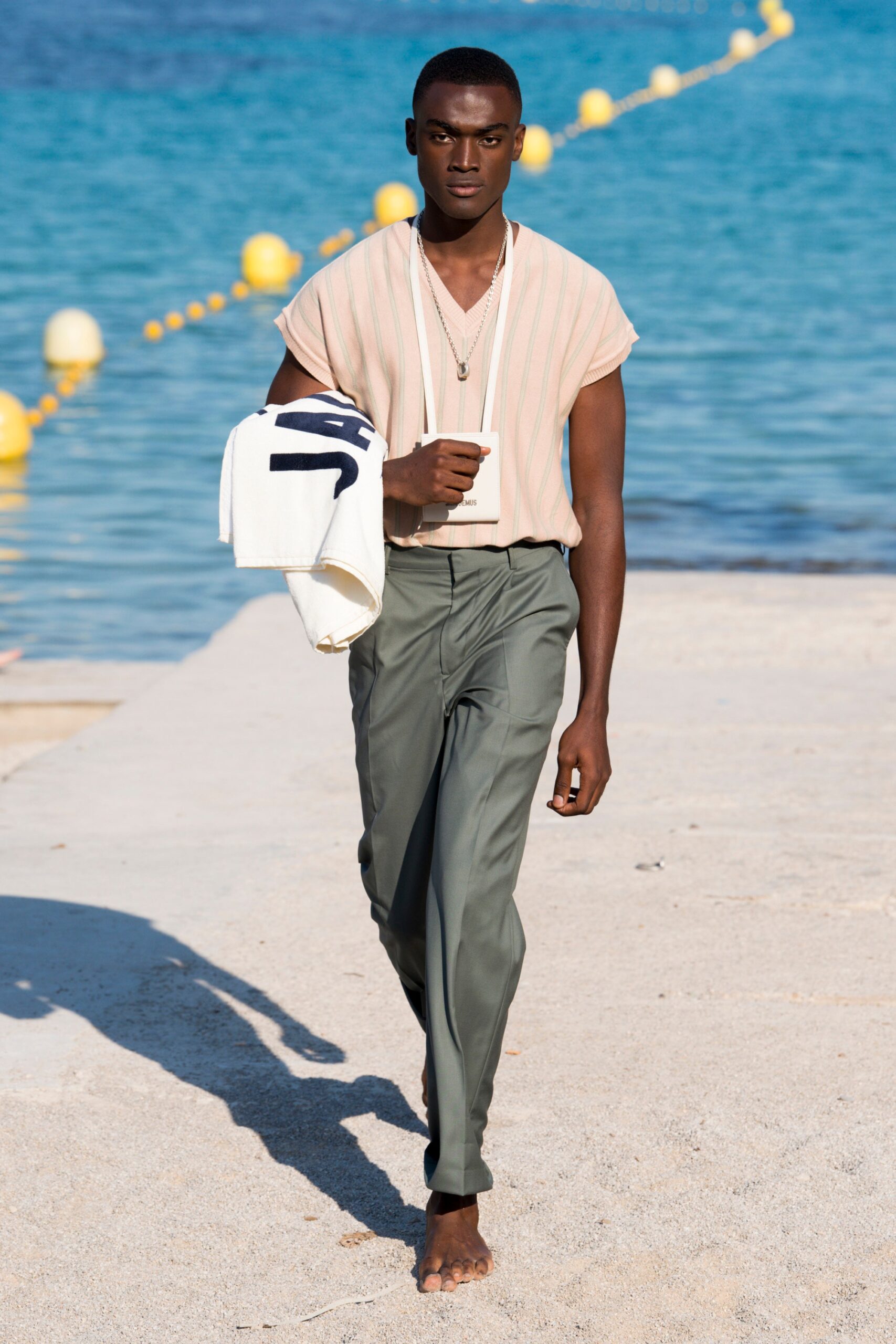 Jacquemus S/S 19 Menswear Look 20