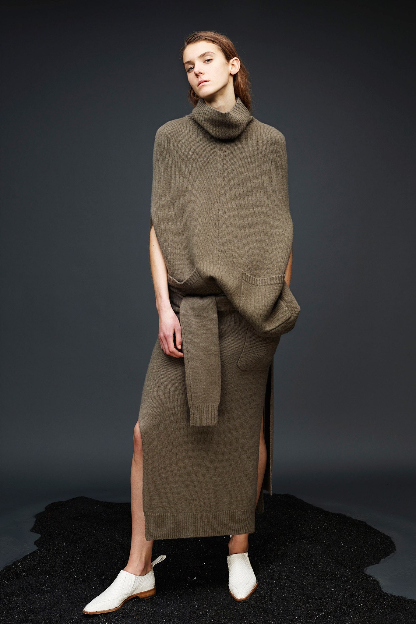 Joseph F/W 15 Look 28