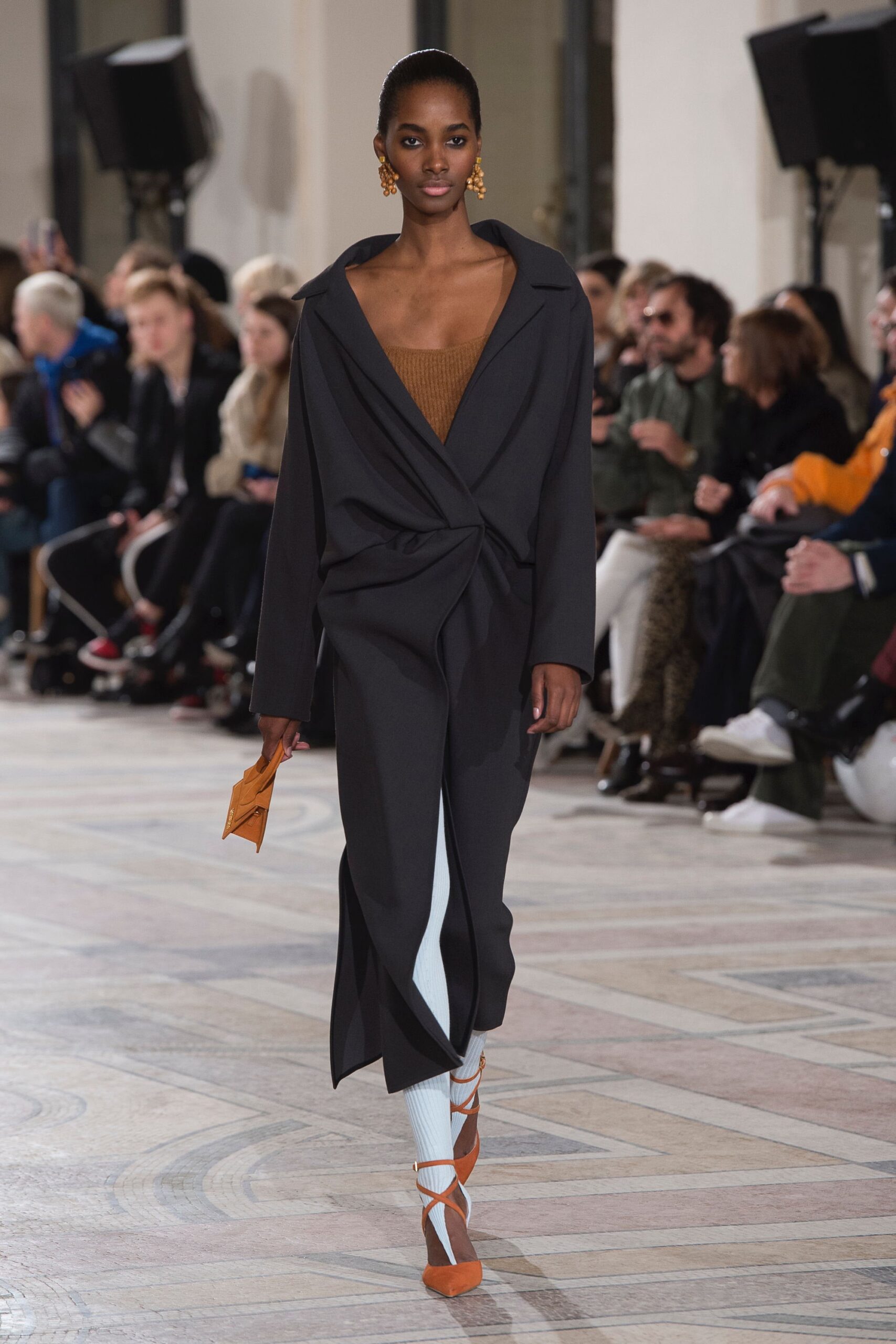 Jacquemus F/W 18 Look 13