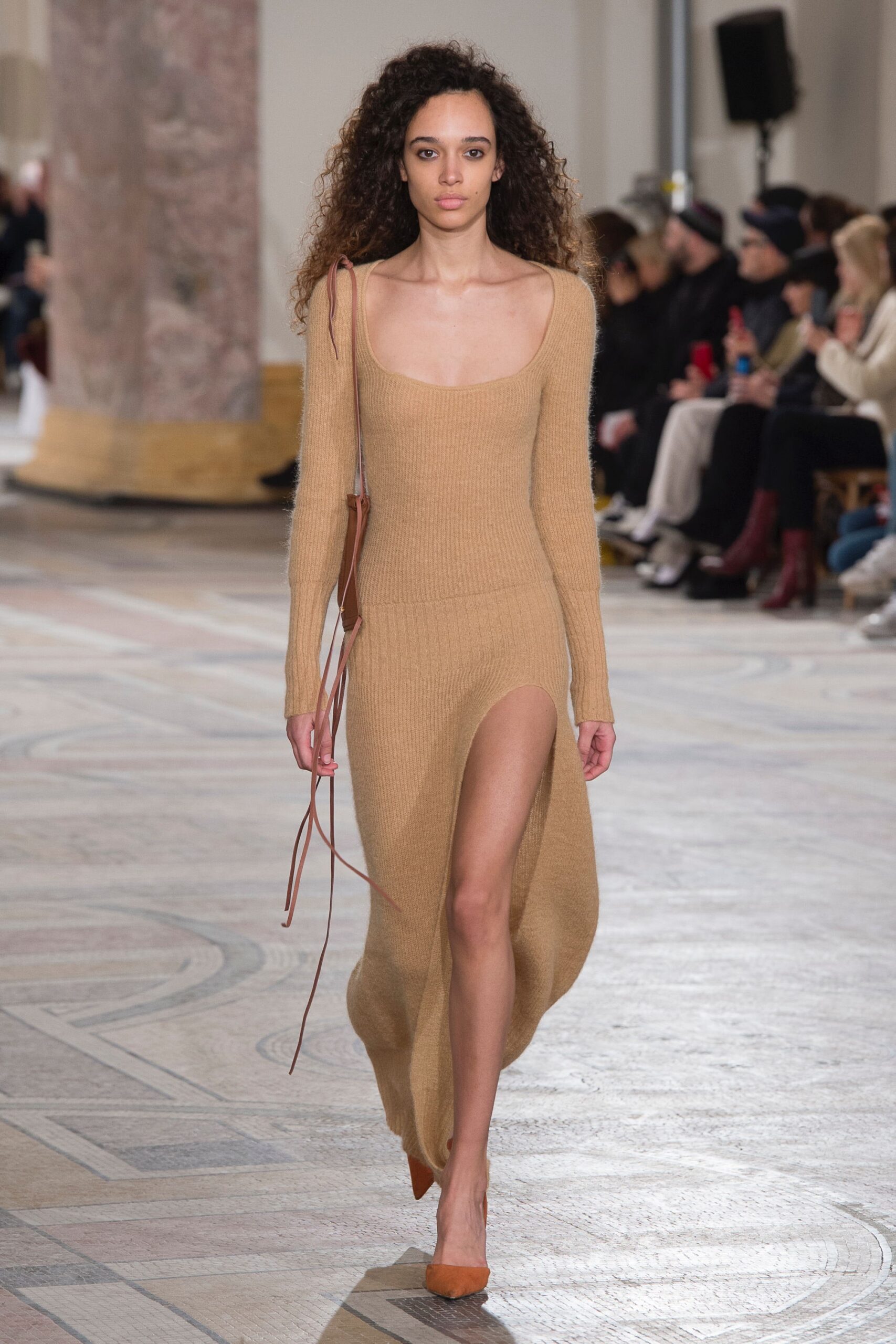 Jacquemus F/W 18 Look 24