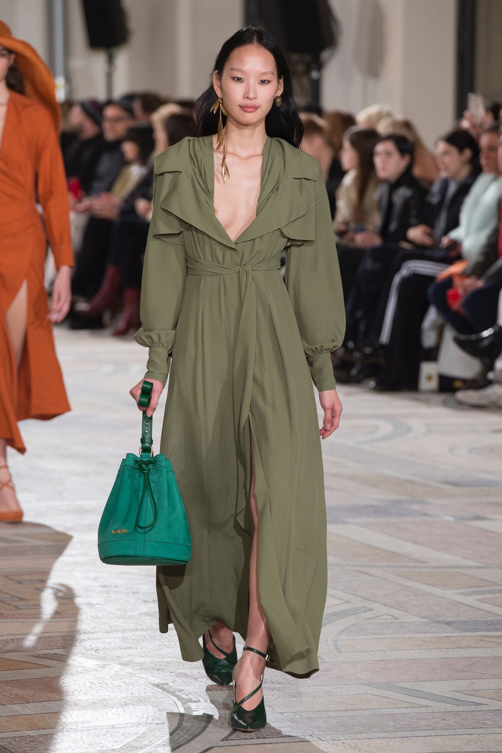 Jacquemus F/W 18 Look 27