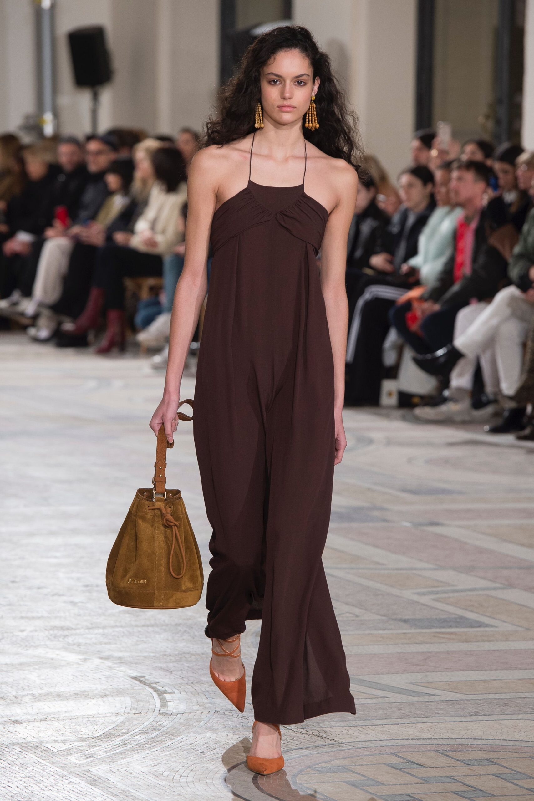 Jacquemus F/W 18 Look 31
