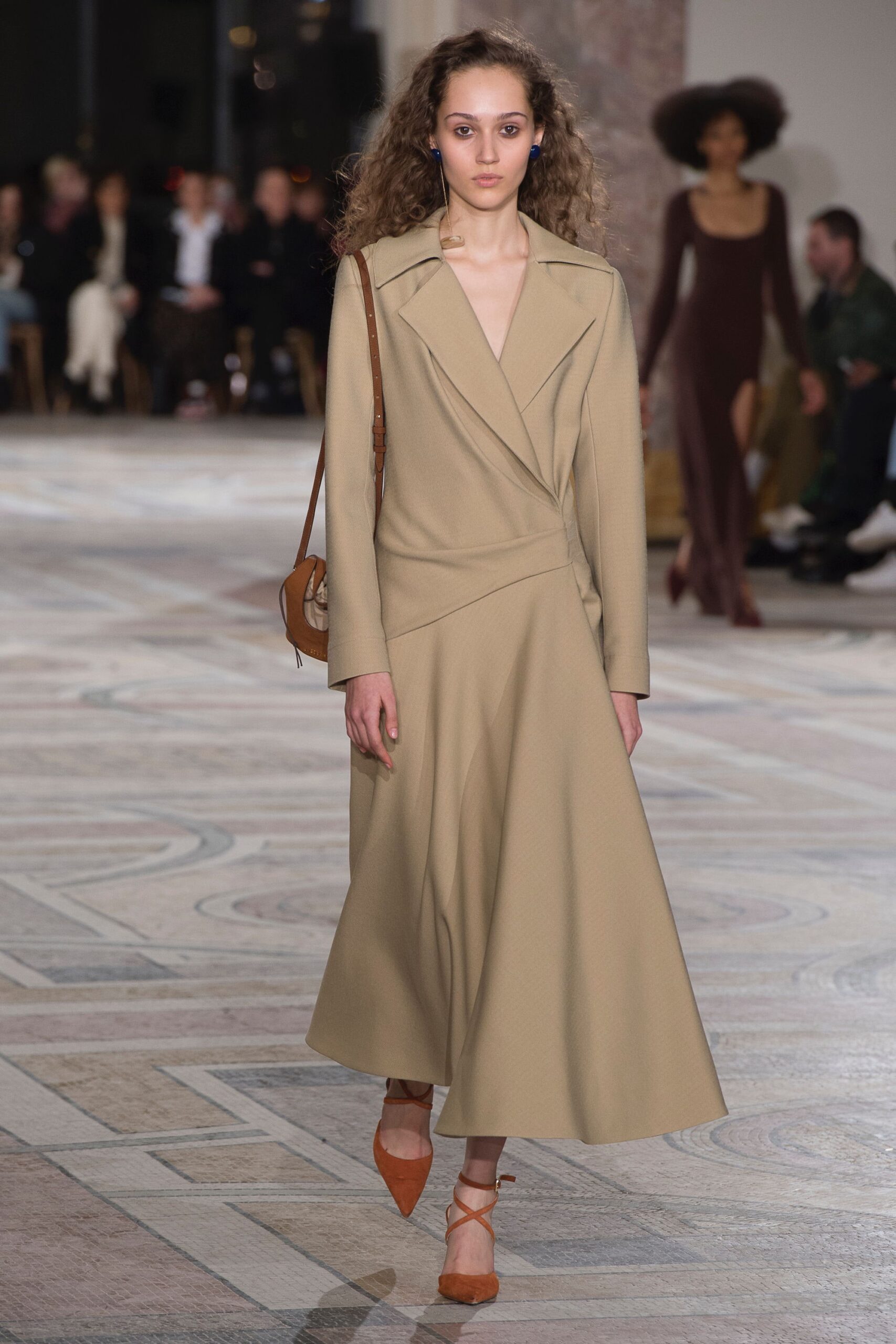 Jacquemus F/W 18 Look 33