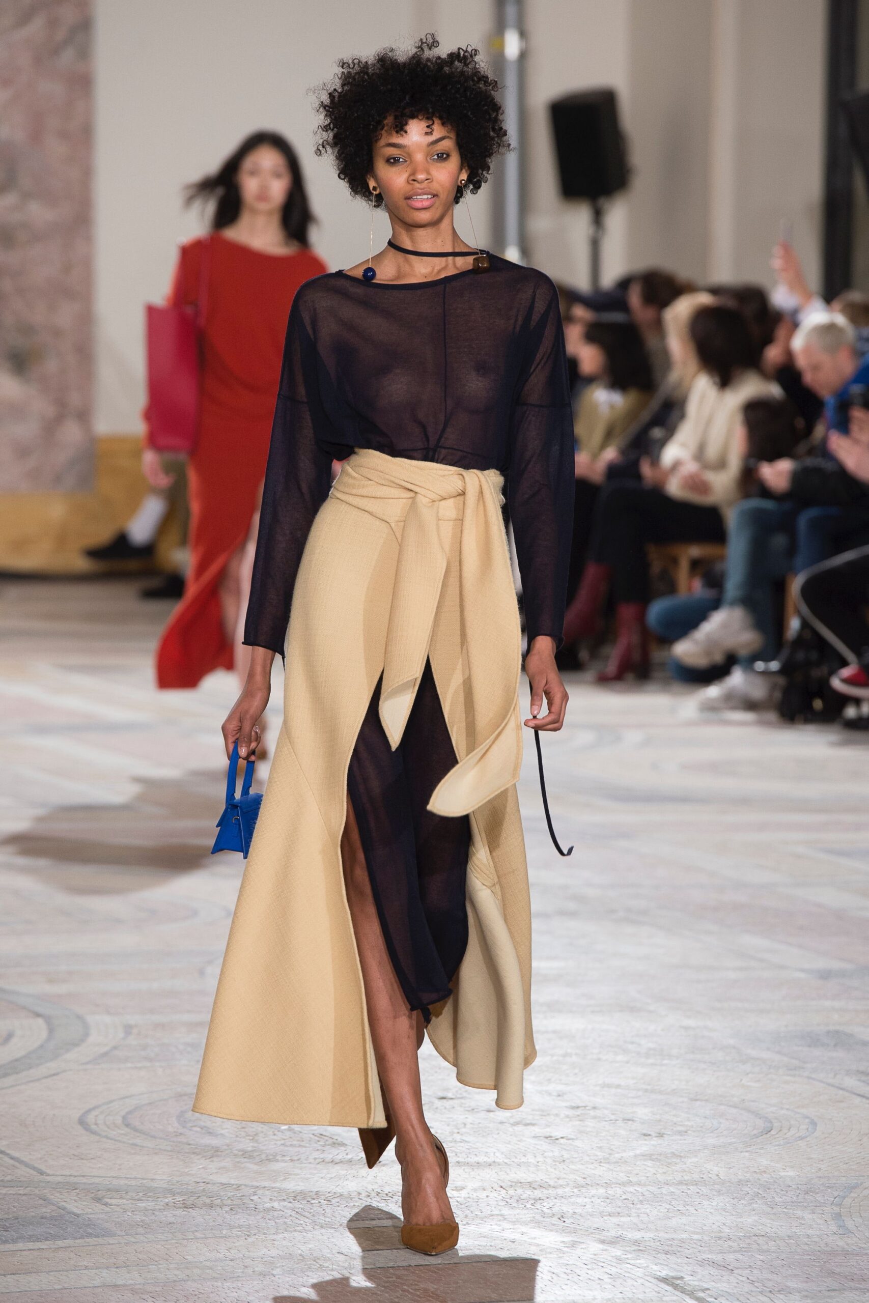 Jacquemus F/W 18 Look 42
