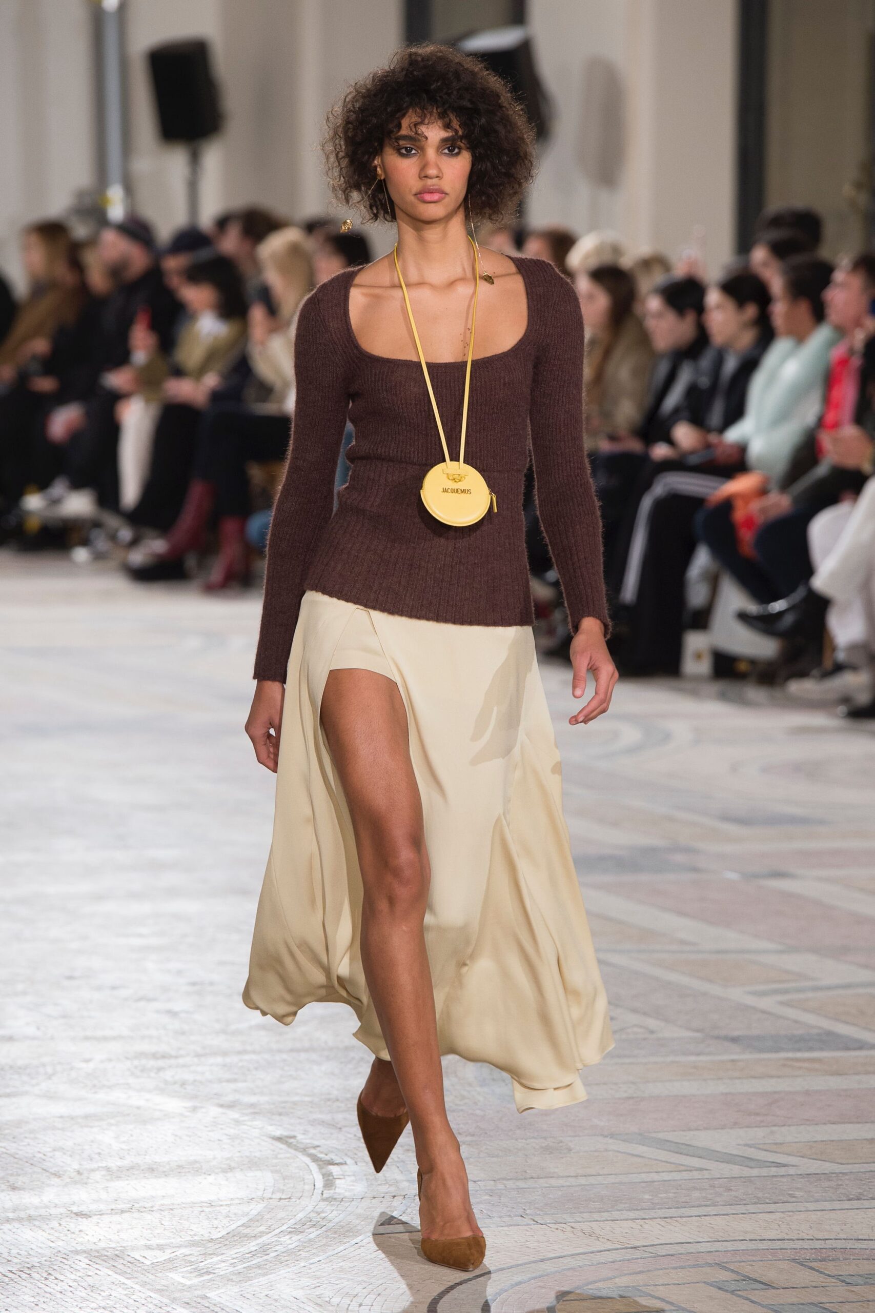 Jacquemus F/W 18 Look 46