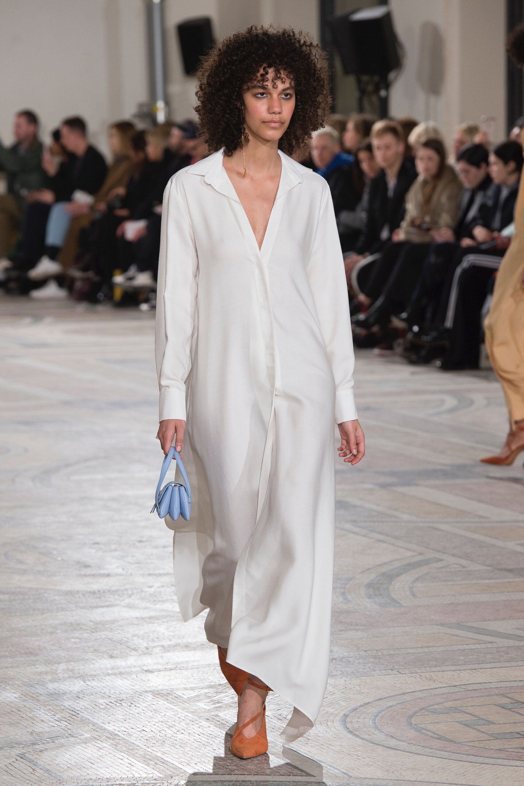 Jacquemus F/W 18 Look 48