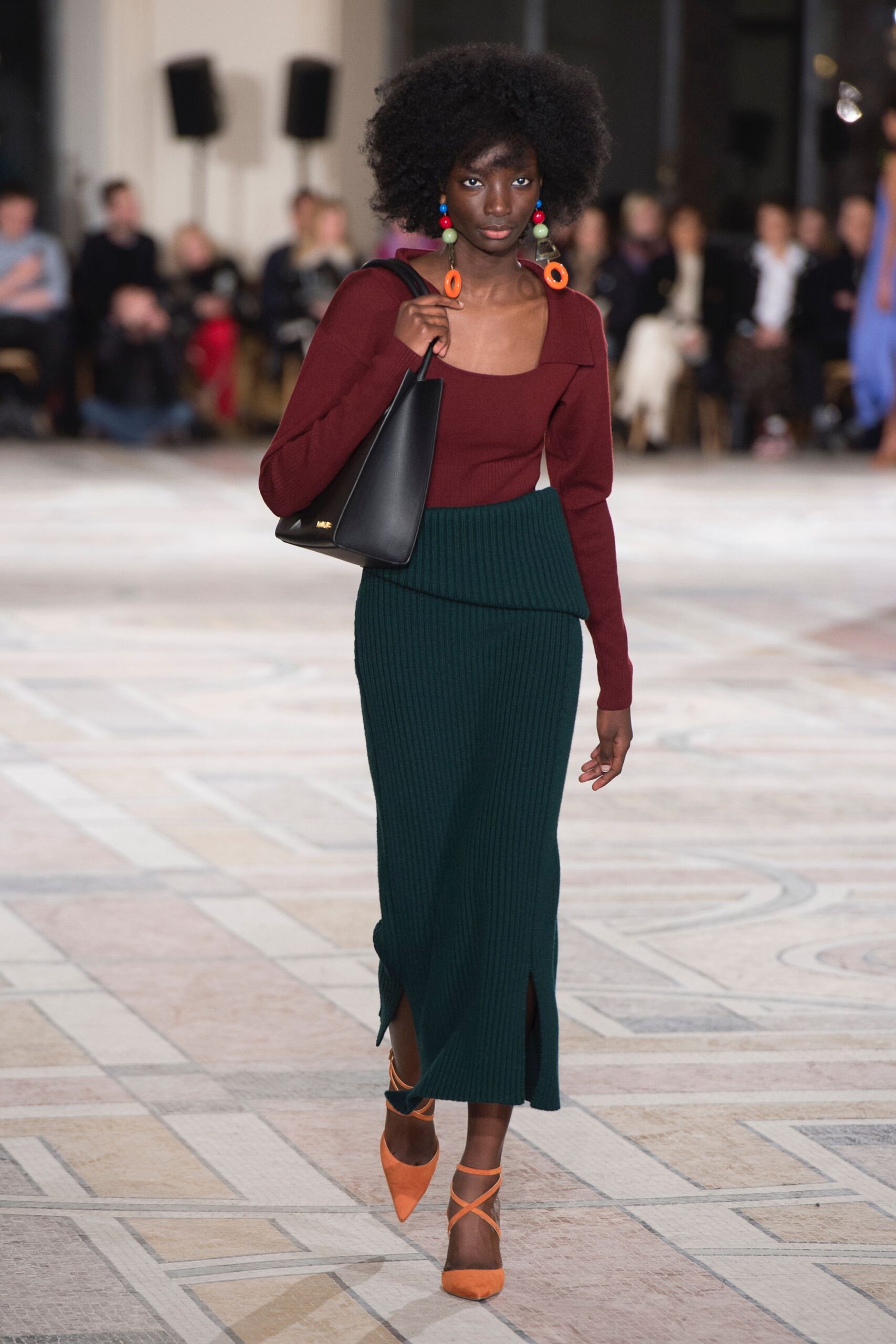 Jacquemus F/W 18 Look 49