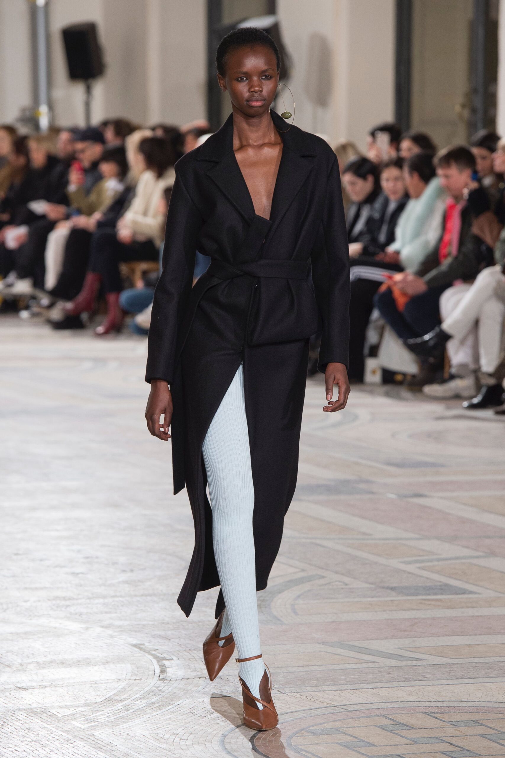 Jacquemus F/W 18 Look 51