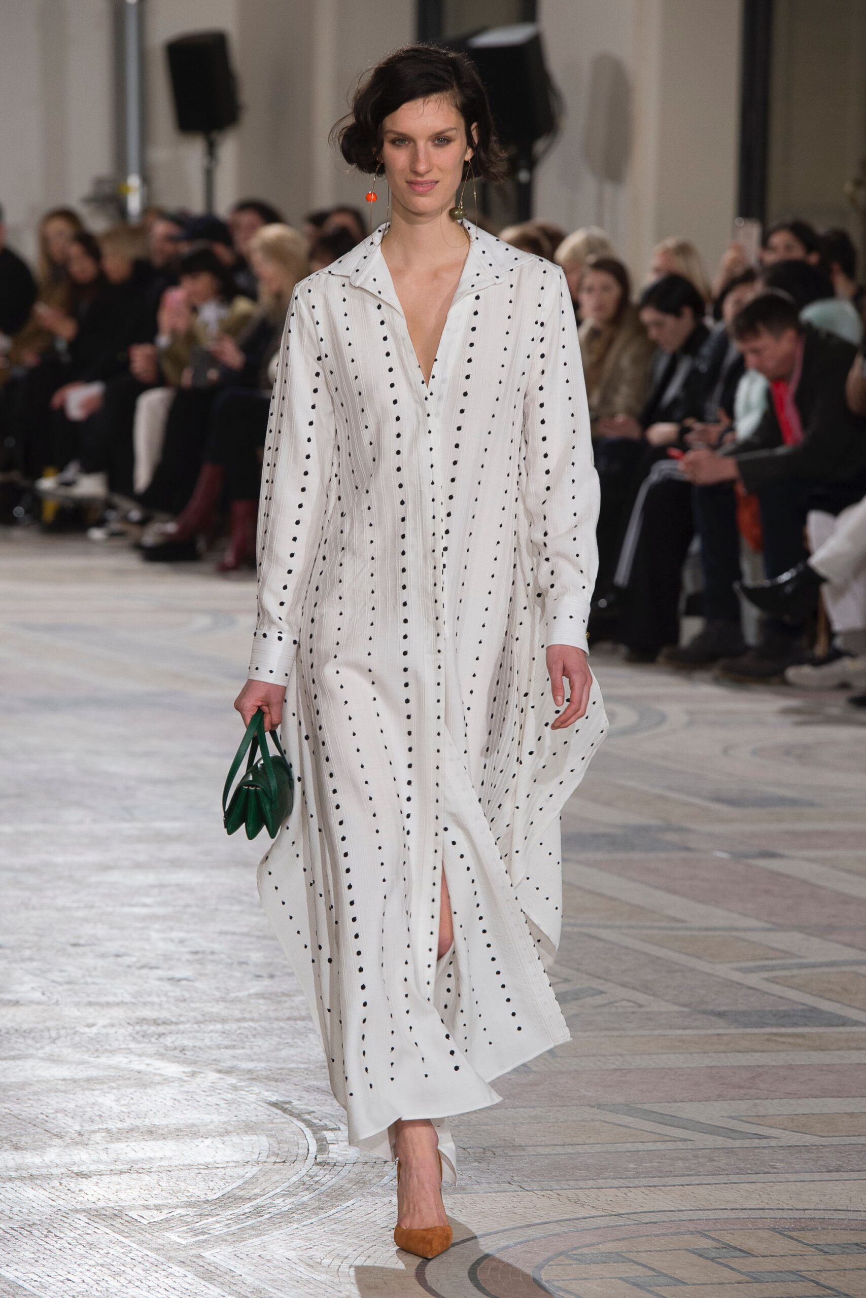 Jacquemus F/W 18 Look 55