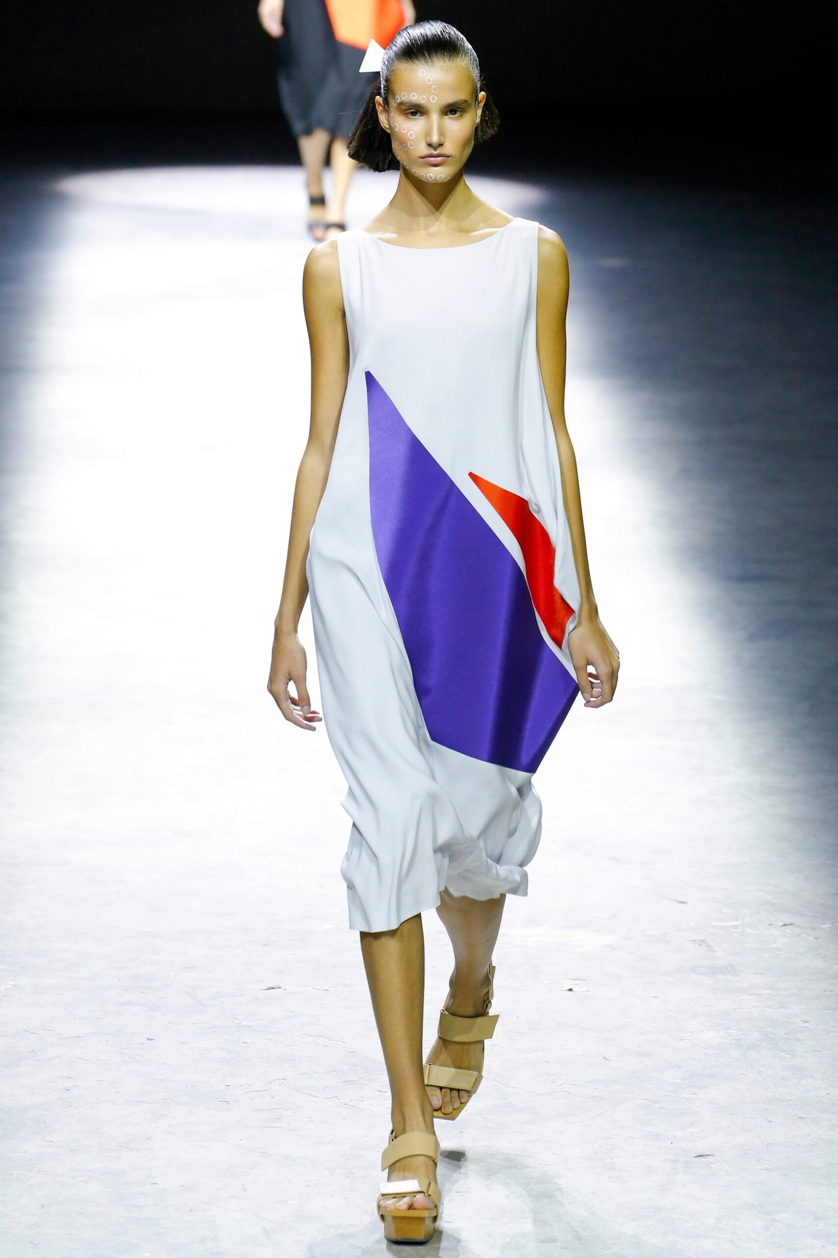 Issey Miyake S/S 17 Look 1