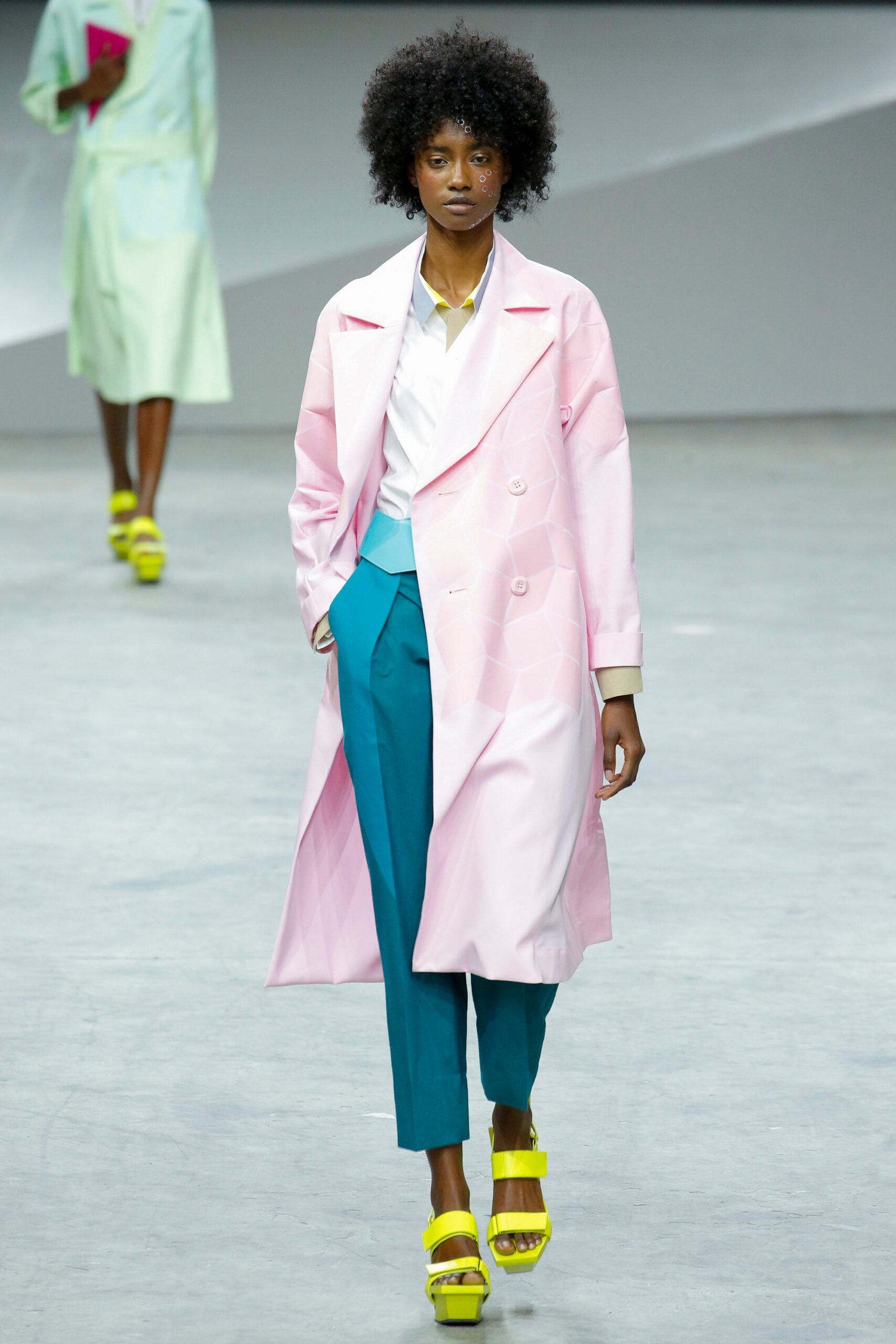 Issey Miyake S/S 17 Look 8