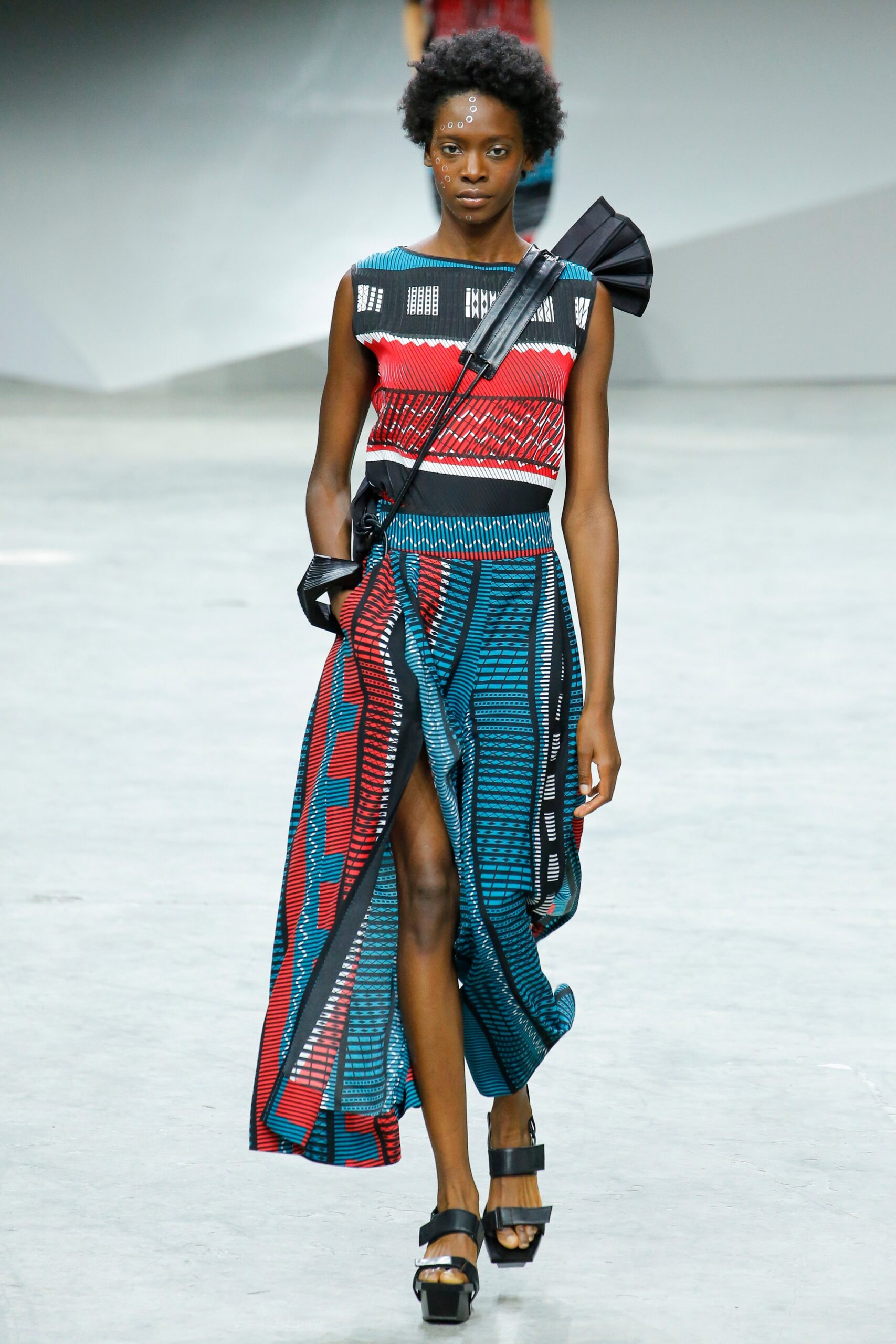 Issey Miyake S/S 17 Look 32