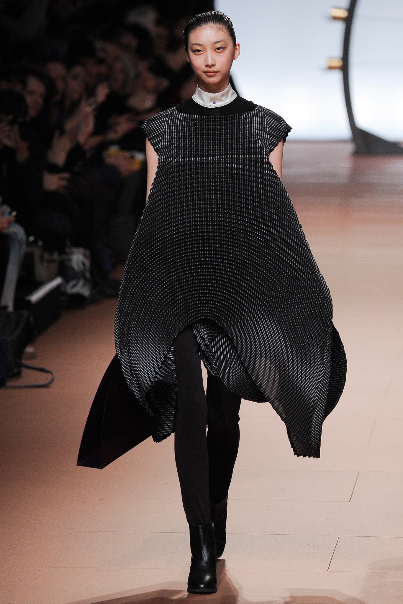 Issey Miyake F/W 14 Look 5