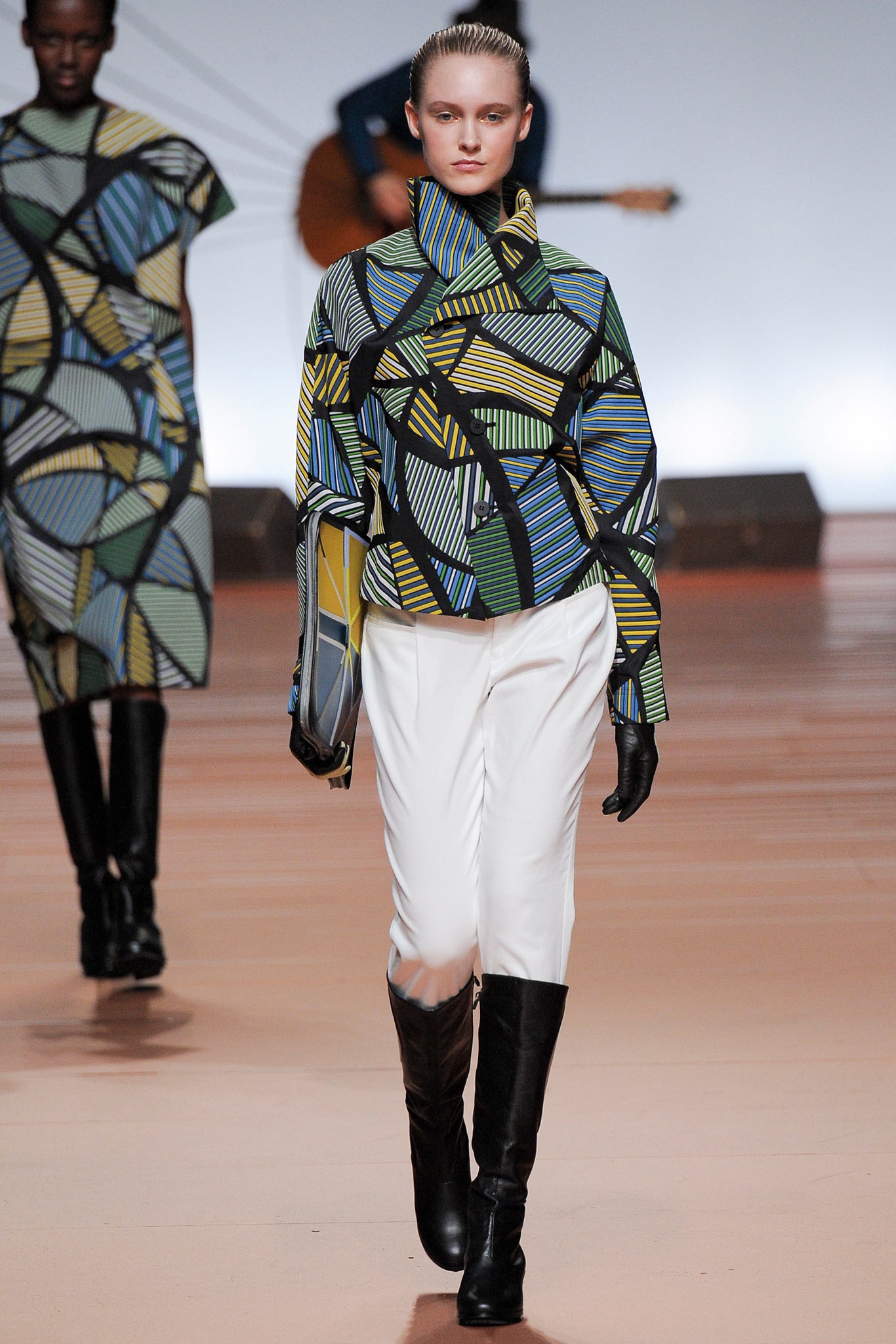 Issey Miyake F/W 14 Look 11