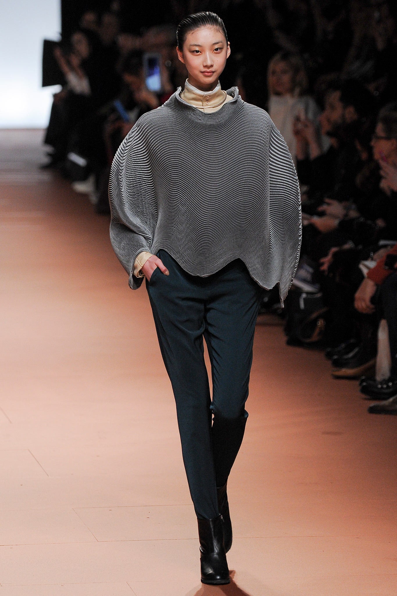 Issey Miyake F/W 14 Look 26