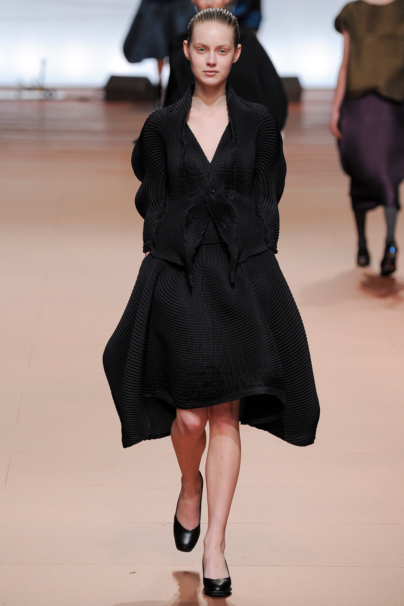 Issey Miyake F/W 14 Look 35