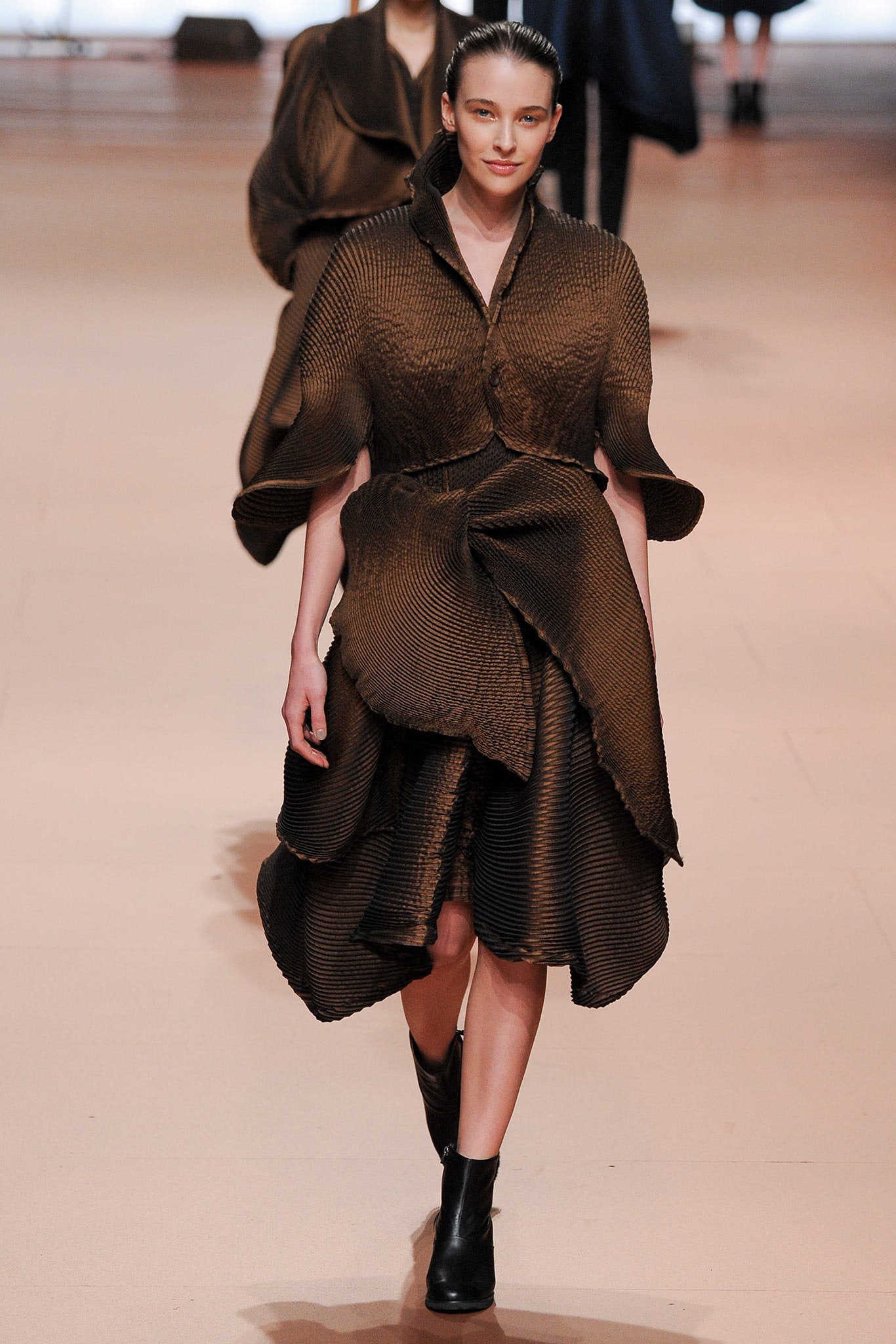 Issey Miyake F/W 14 Look 41