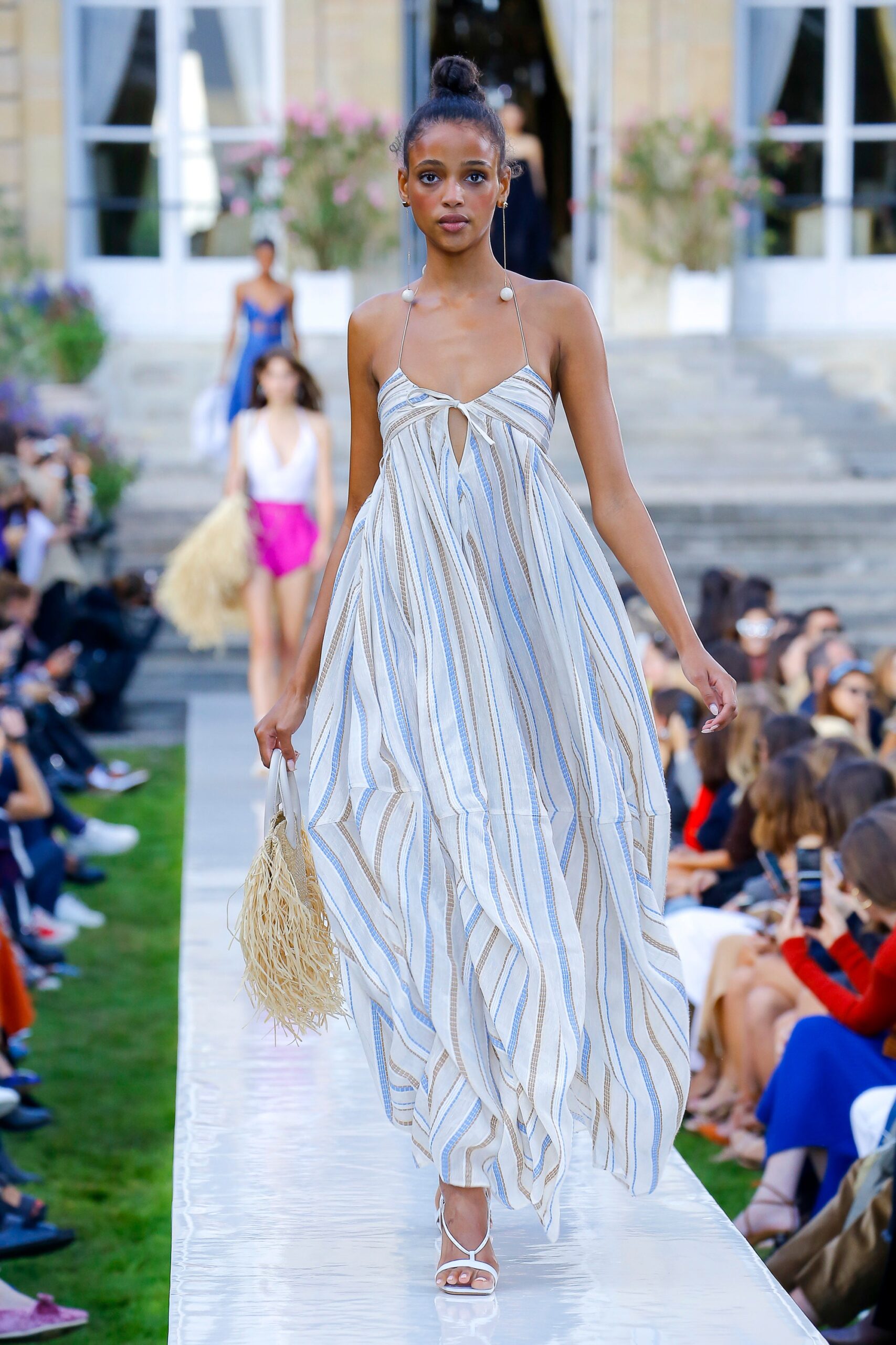 Jacquemus S/S 19 Look 2