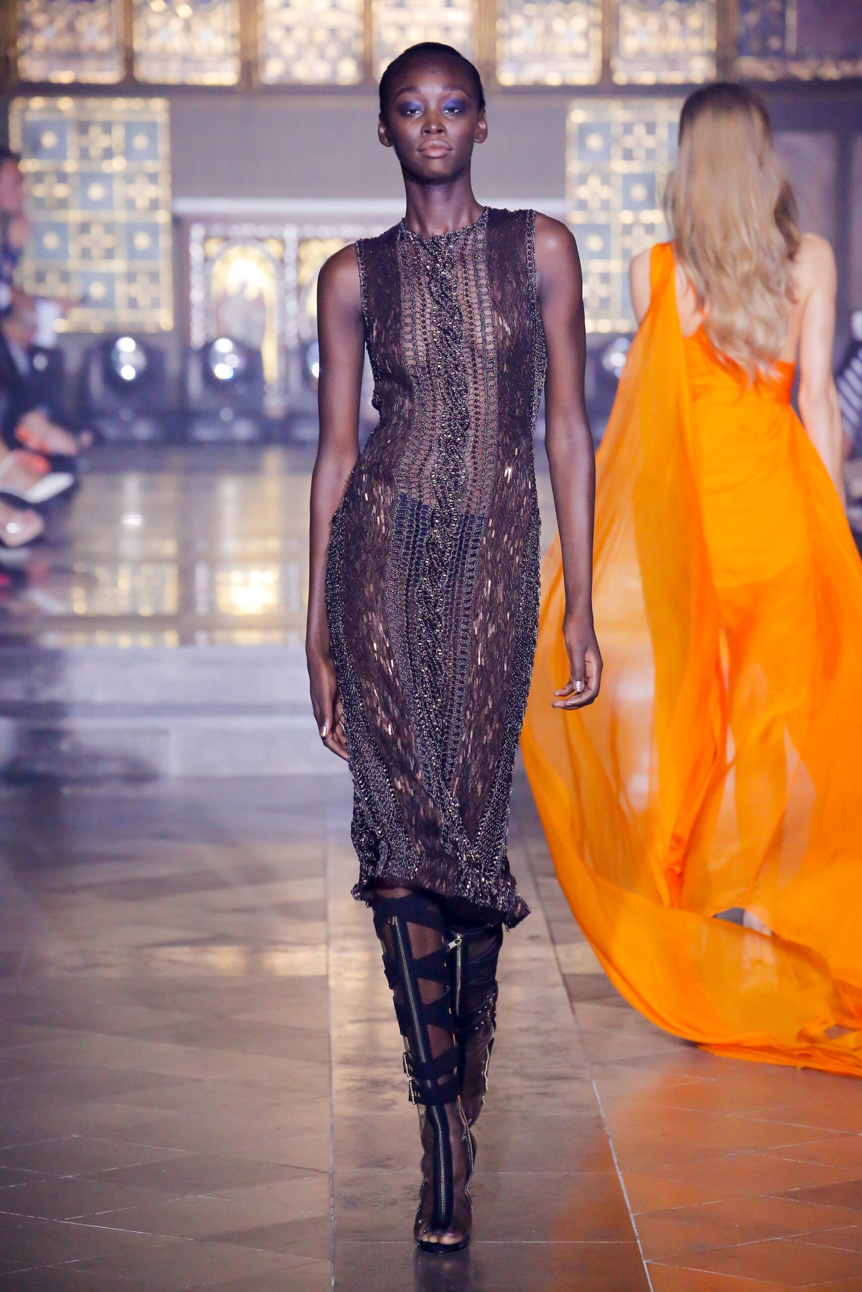 Julien Macdonald S/S 19 Look 3
