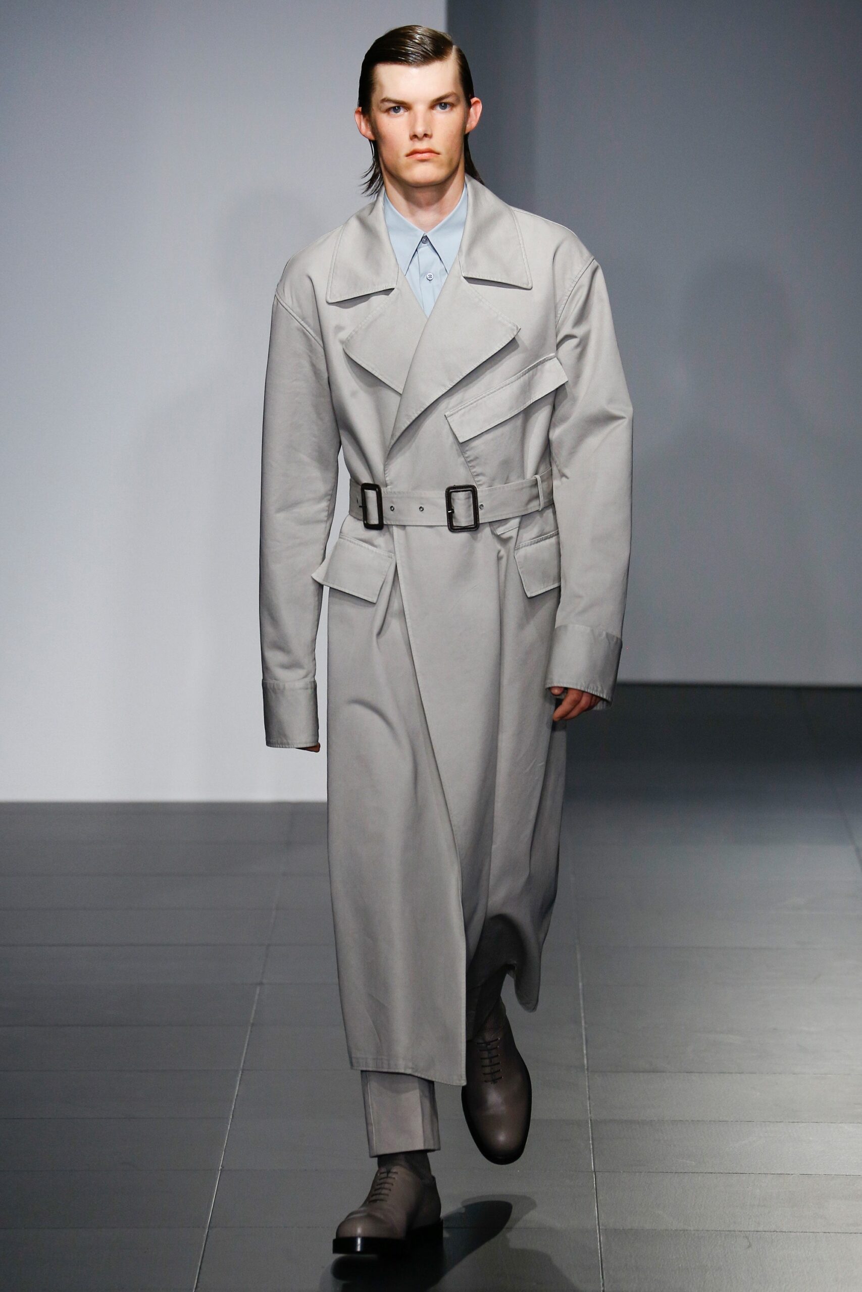 Jil Sander S/S 17 Menswear Look 1