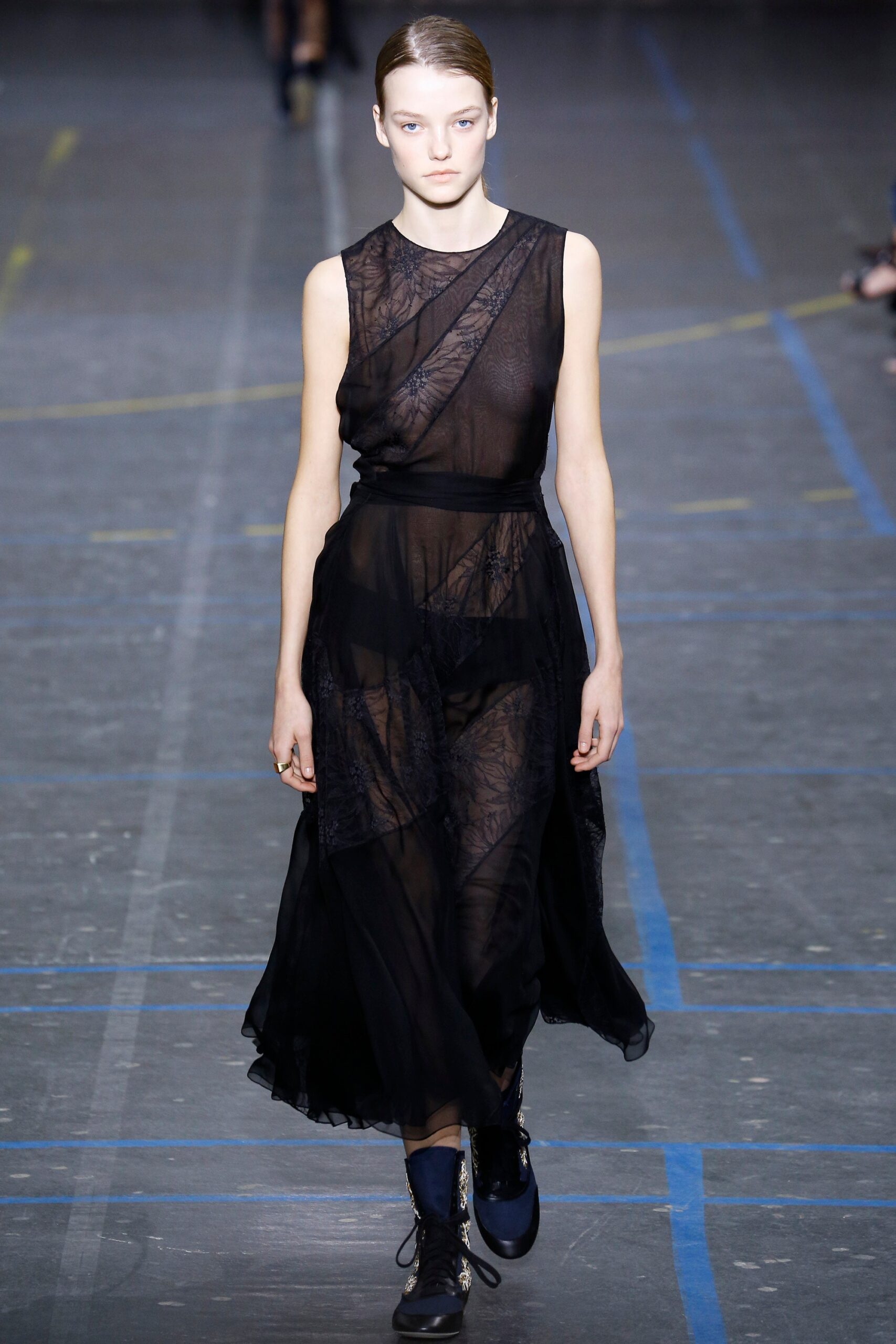 John Galliano Fall 2016 Ready-to-Wear