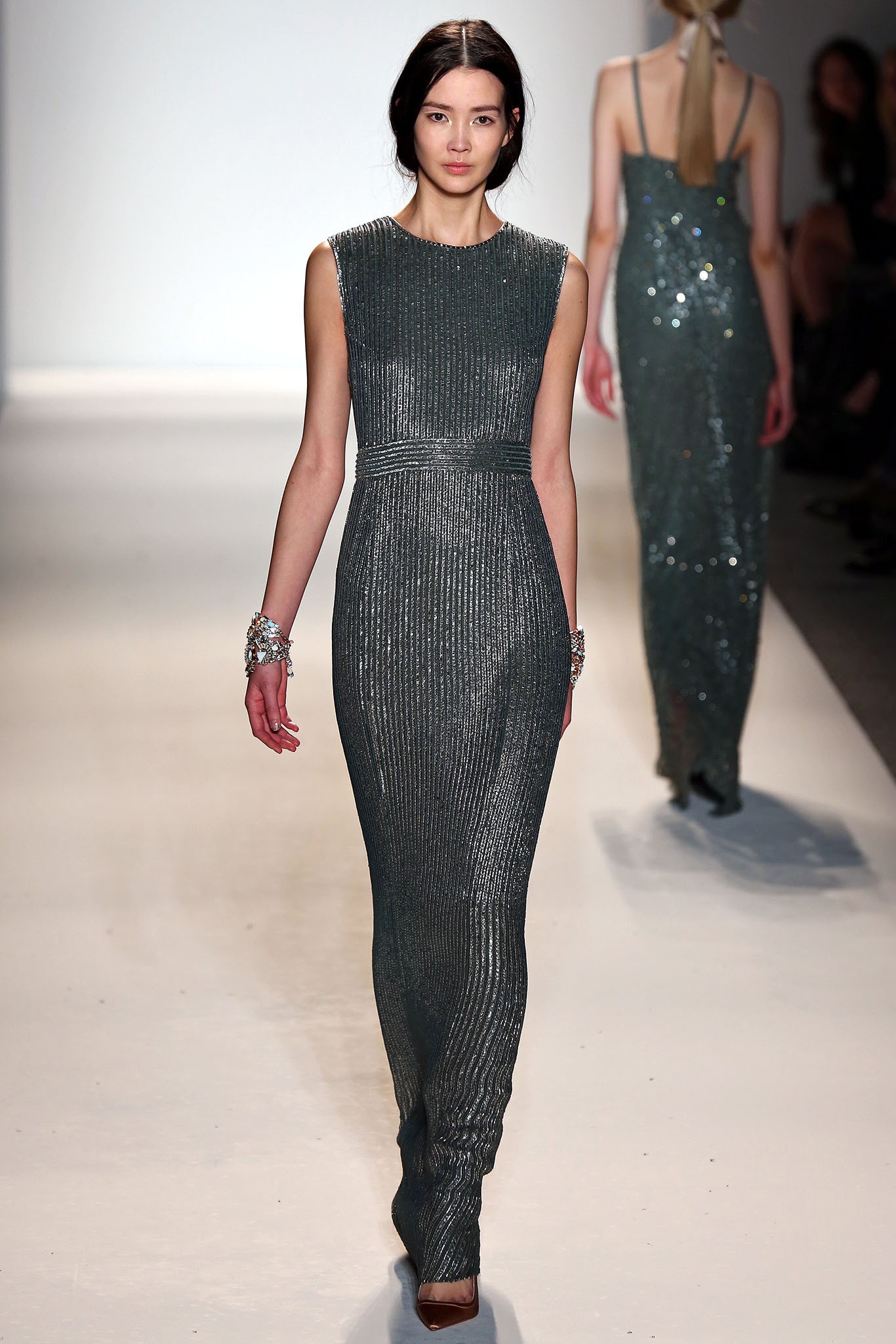 Jenny Packham F/W 13 Look 37